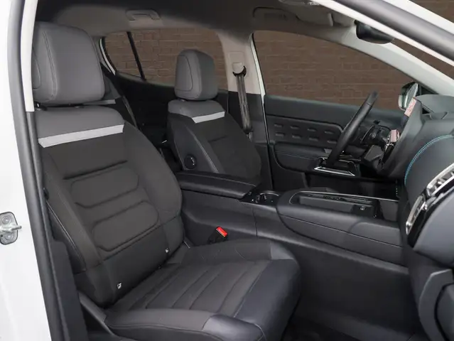 Citroen C5 Aircross view 8