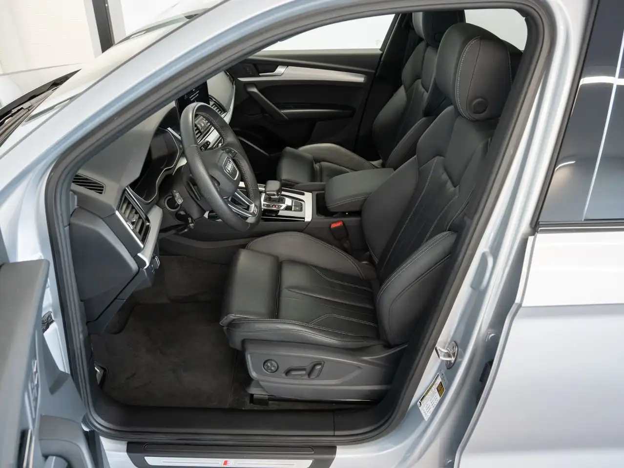 Audi Q5 снимка Audi Q5