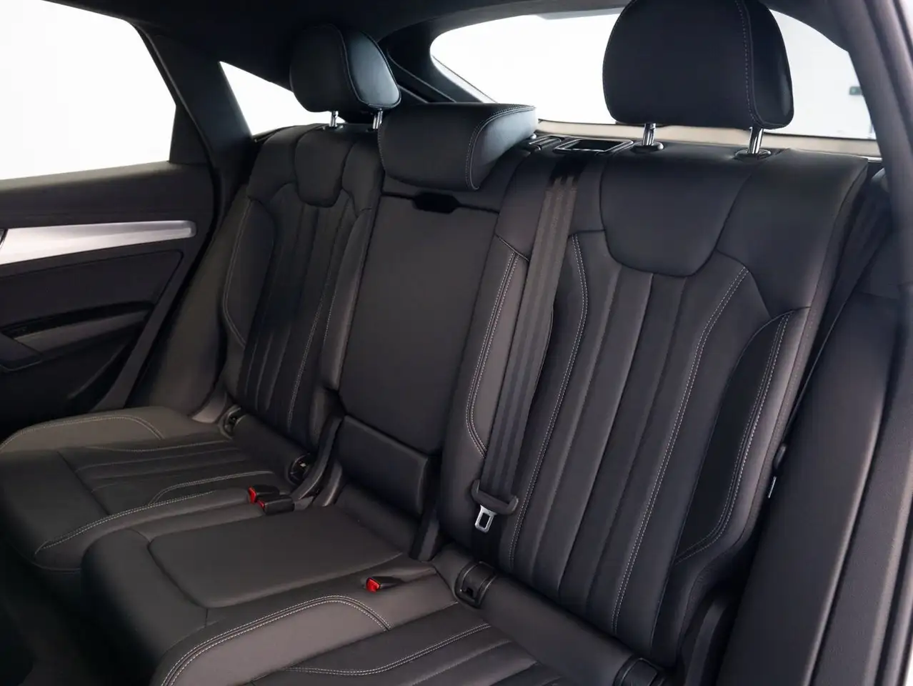 Audi Q5 снимка Audi Q5