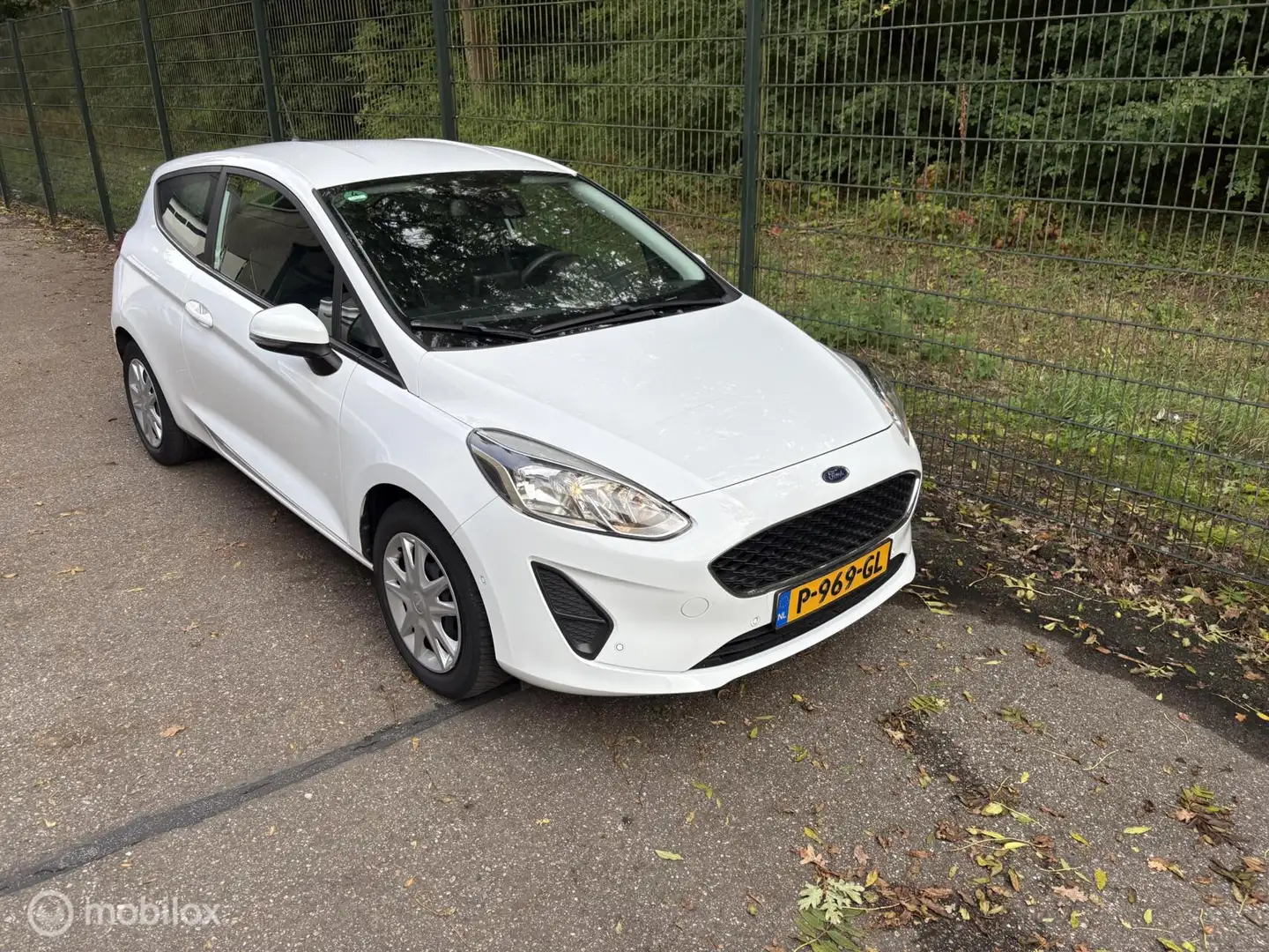 Ford Fiesta 1.1 Trend Wit - 2