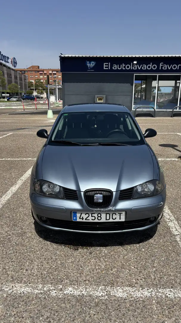 SEAT Cordoba Córdoba 1.9 TDi Signa - 1