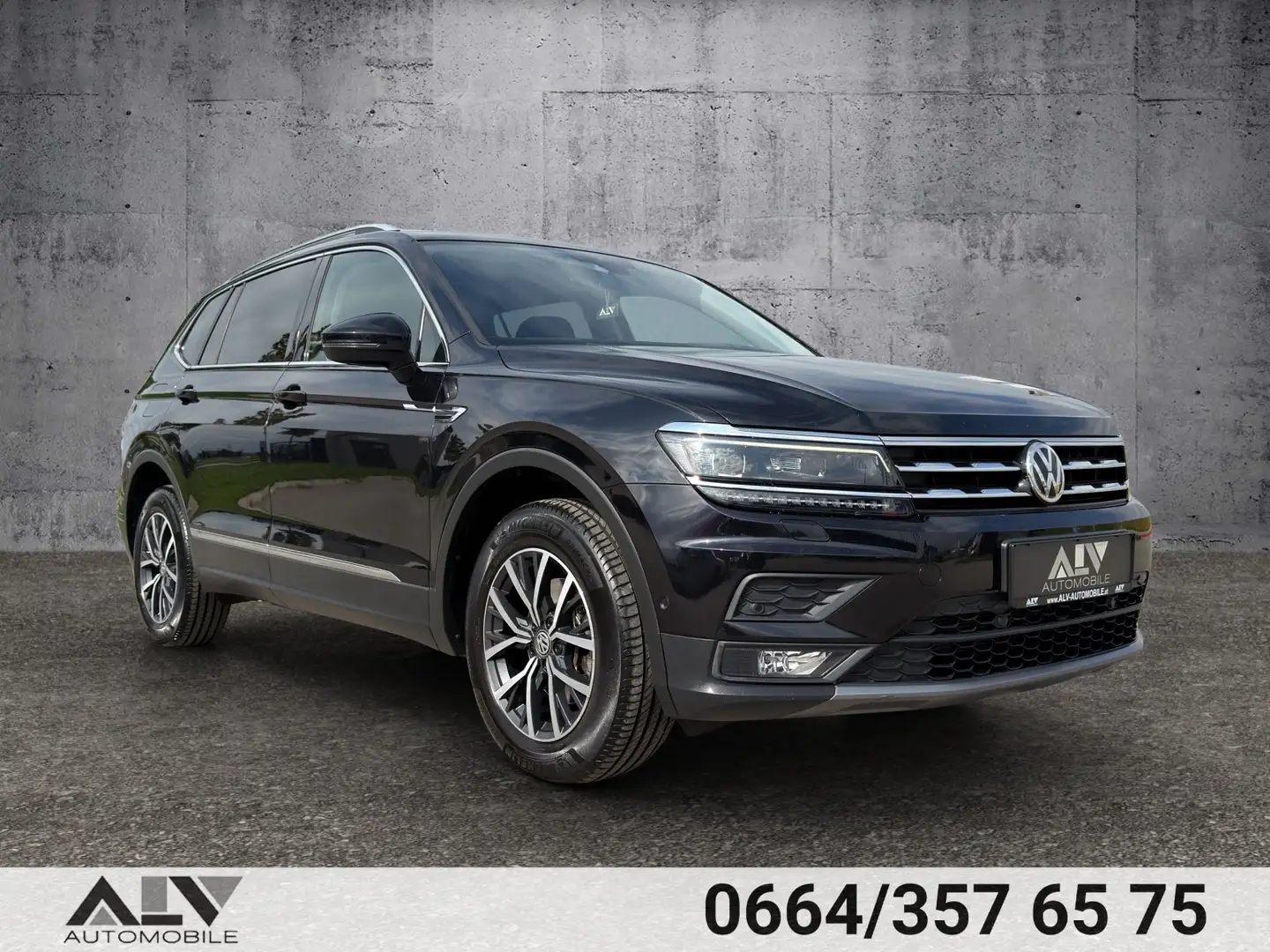 Volkswagen Tiguan Allspace Comfortline DSG Schwarz - 1