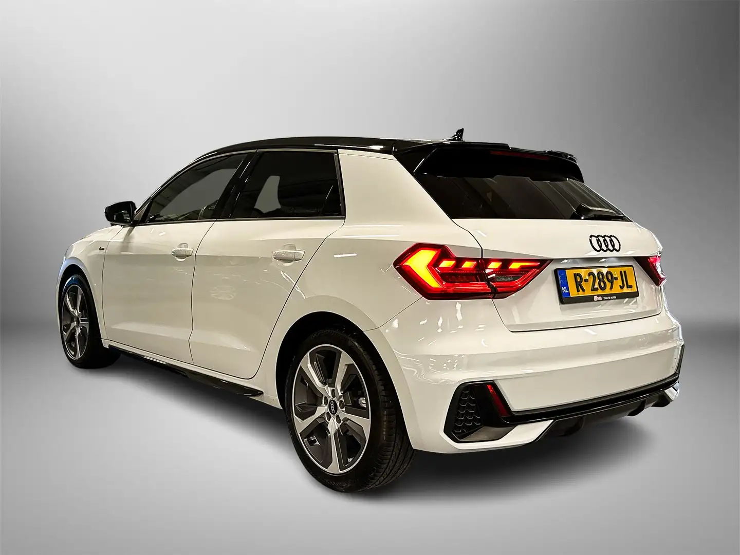 Audi A1 Sportback 30 115pk TFSI S edition Cruise control | Blanc - 2