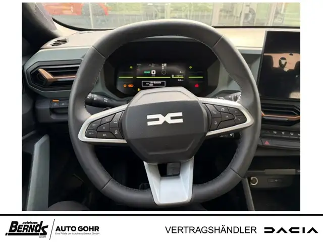 Dacia Duster view 12
