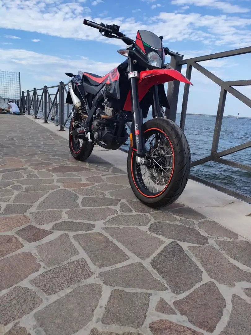 Aprilia SX 125 aprilia 125 sx motard 4t Roşu - 1