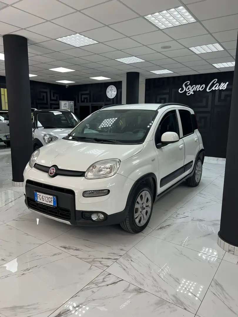 Fiat Panda Panda 0.9 t.air t. natural power Easy 80cv Weiß - 2
