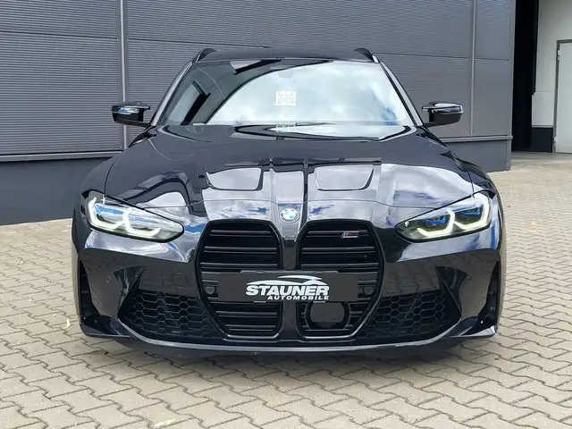 BMW M3 view 6