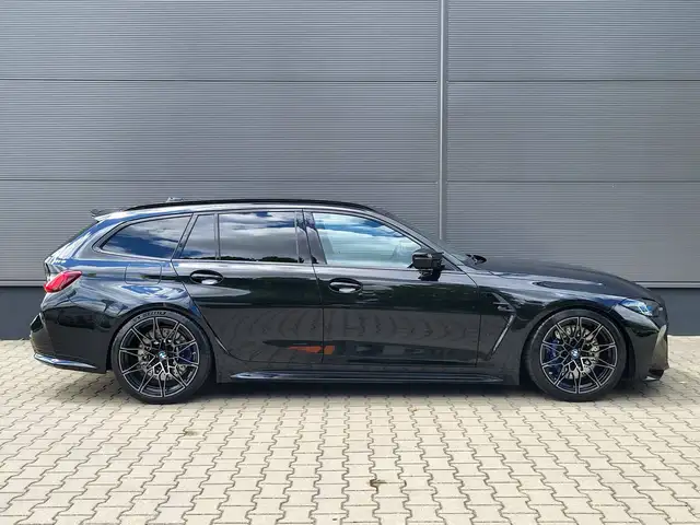 BMW M3 view 9