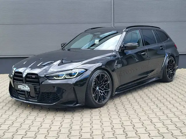 BMW M3 view 2