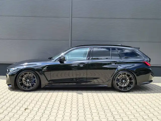 BMW M3 view 8