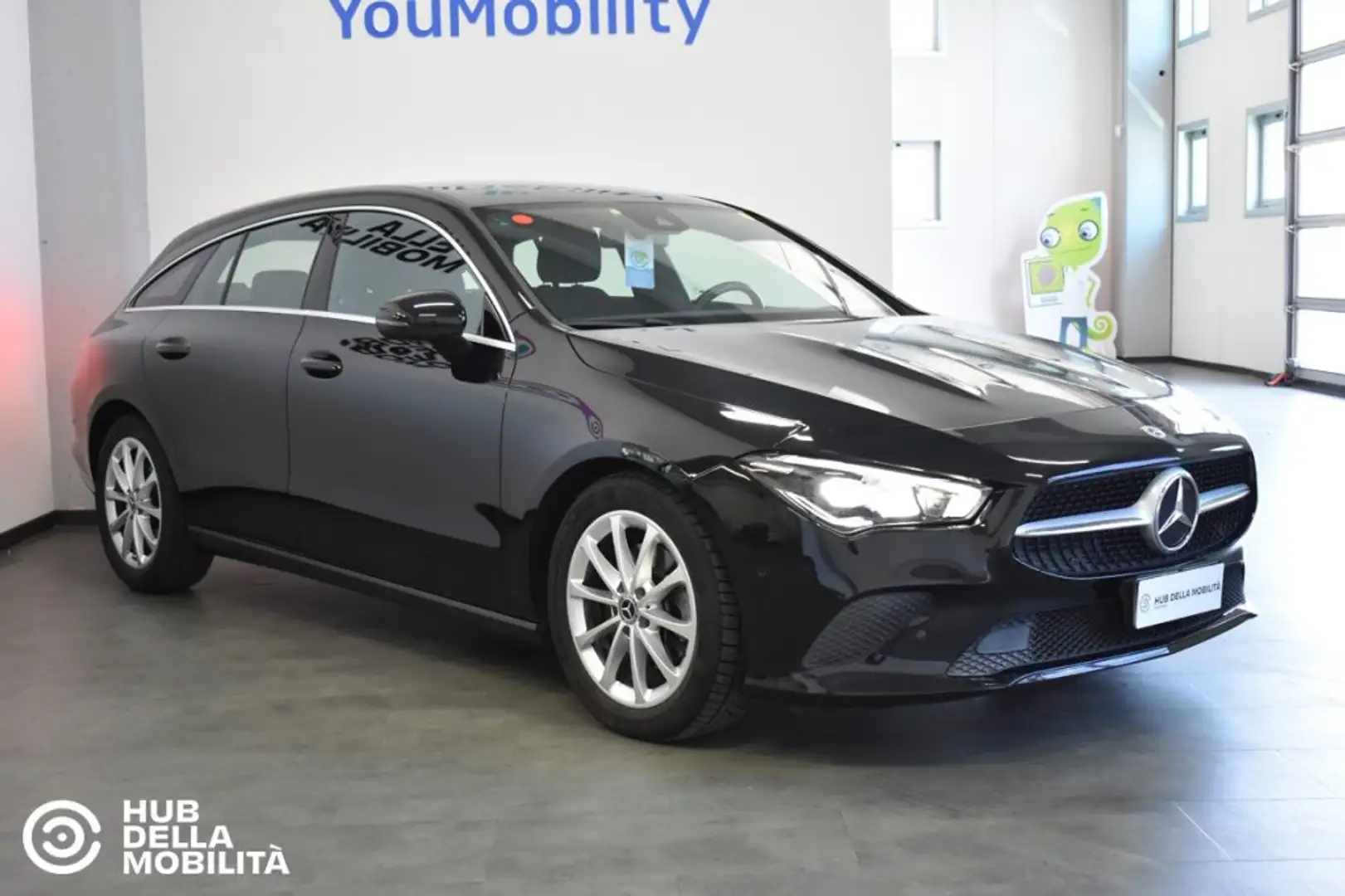 Mercedes-Benz CLA 200 d Automatic Shooting Brake Business Extra Nero - 2