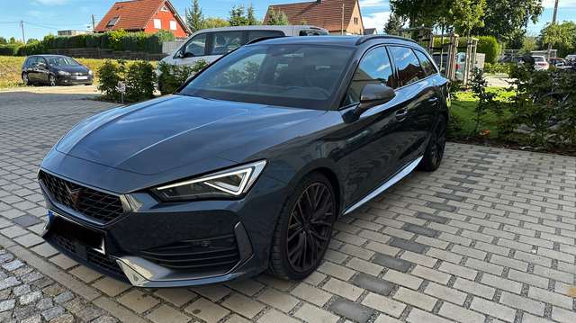 Imagine CUPRA Leon Sportstourer 2.0 TSI 4Drive VZ CUP