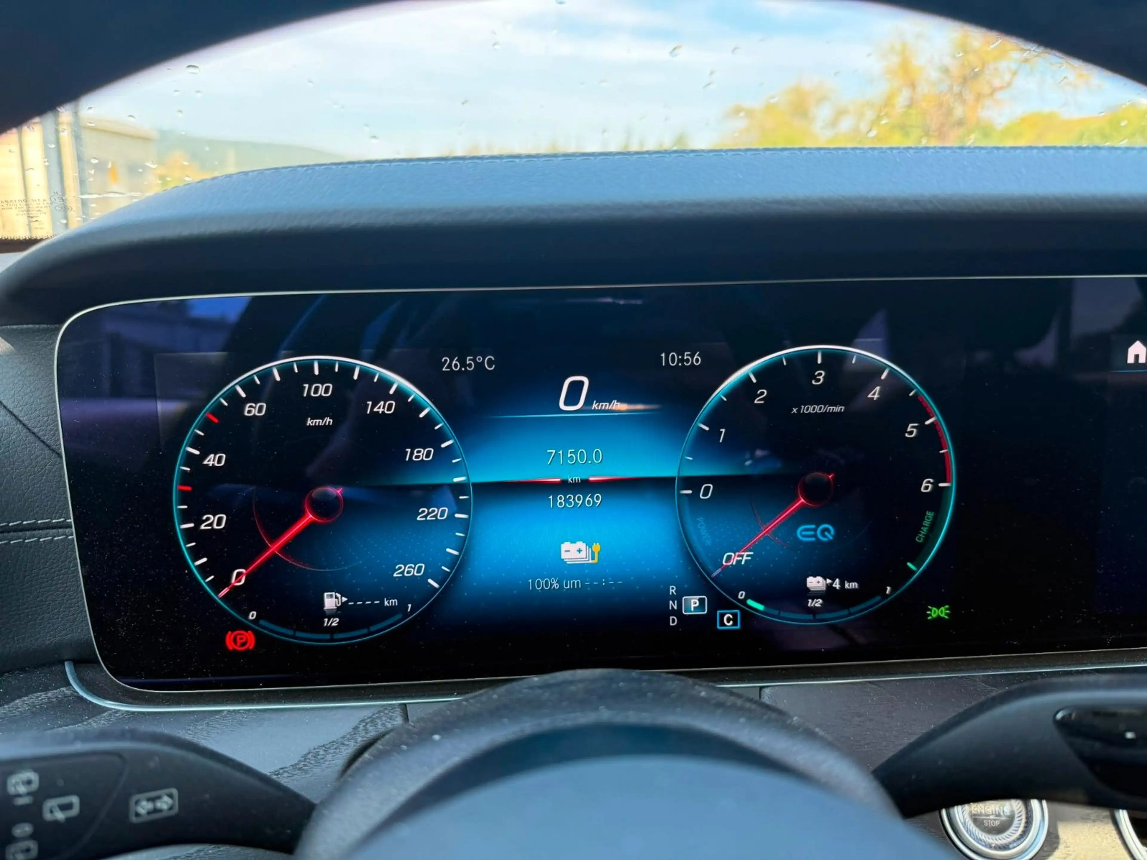 Mercedes-Benz E 300 T-Modell E 300 de 4Matic — photo 10