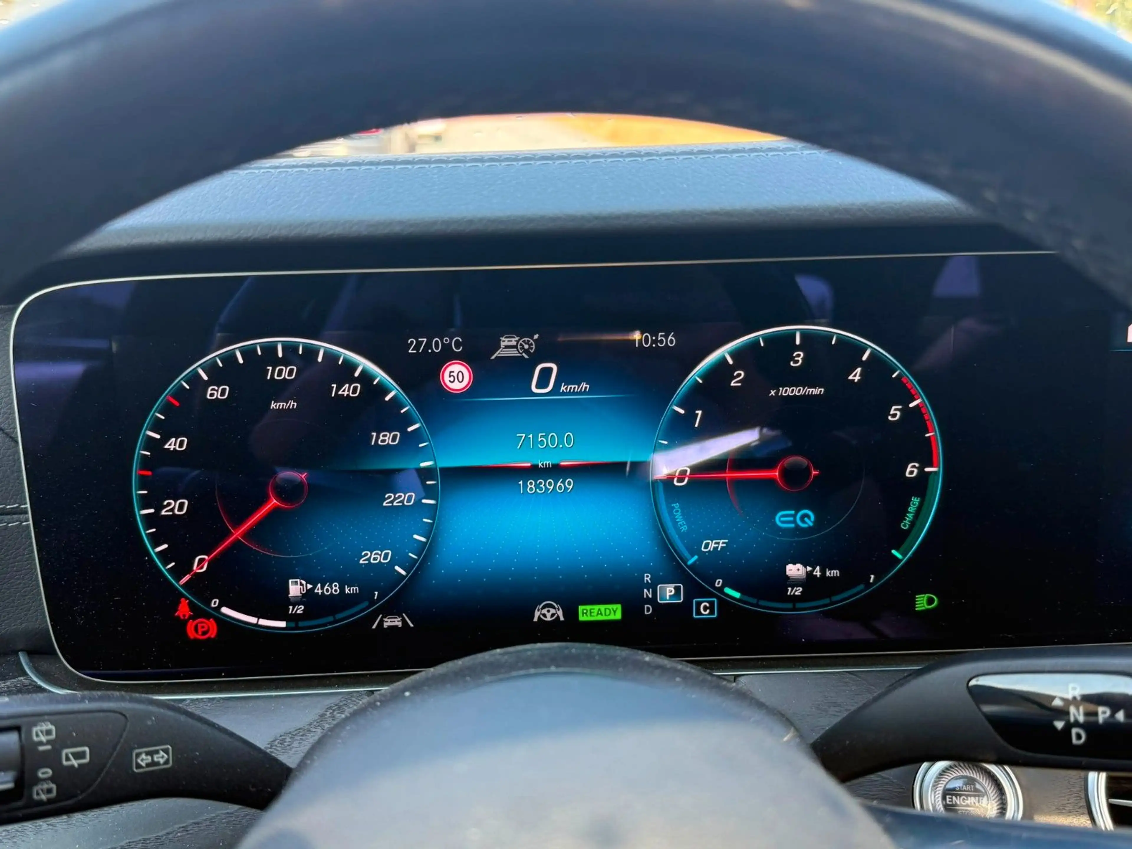 Mercedes-Benz E 300 T-Modell E 300 de 4Matic — photo 8