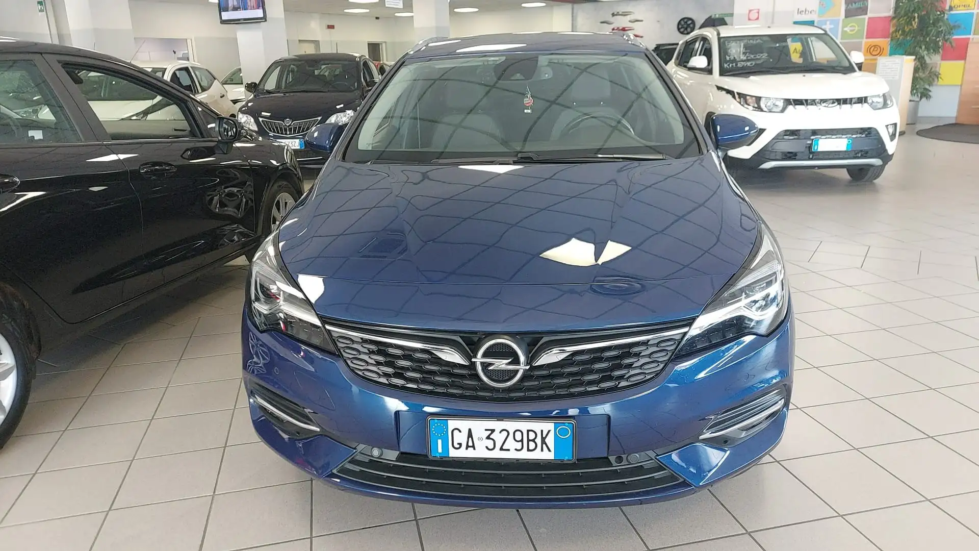 Opel Astra Astra SportsTourer 1.5 cdti ELEGANCE AUTOCARRO 5 P Blu/Azzurro - 2