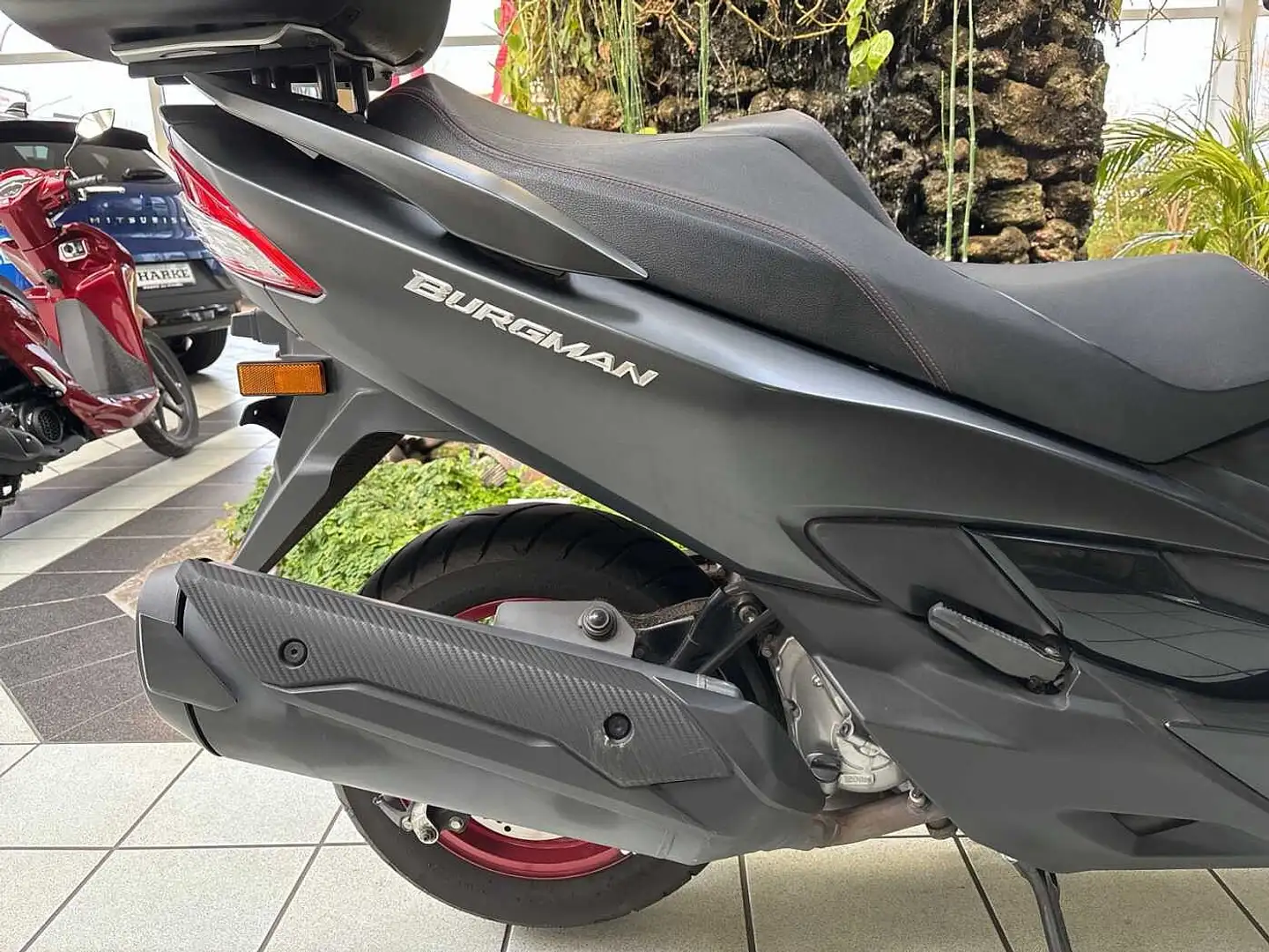 Suzuki Burgman 400 AN Schwarz - 2