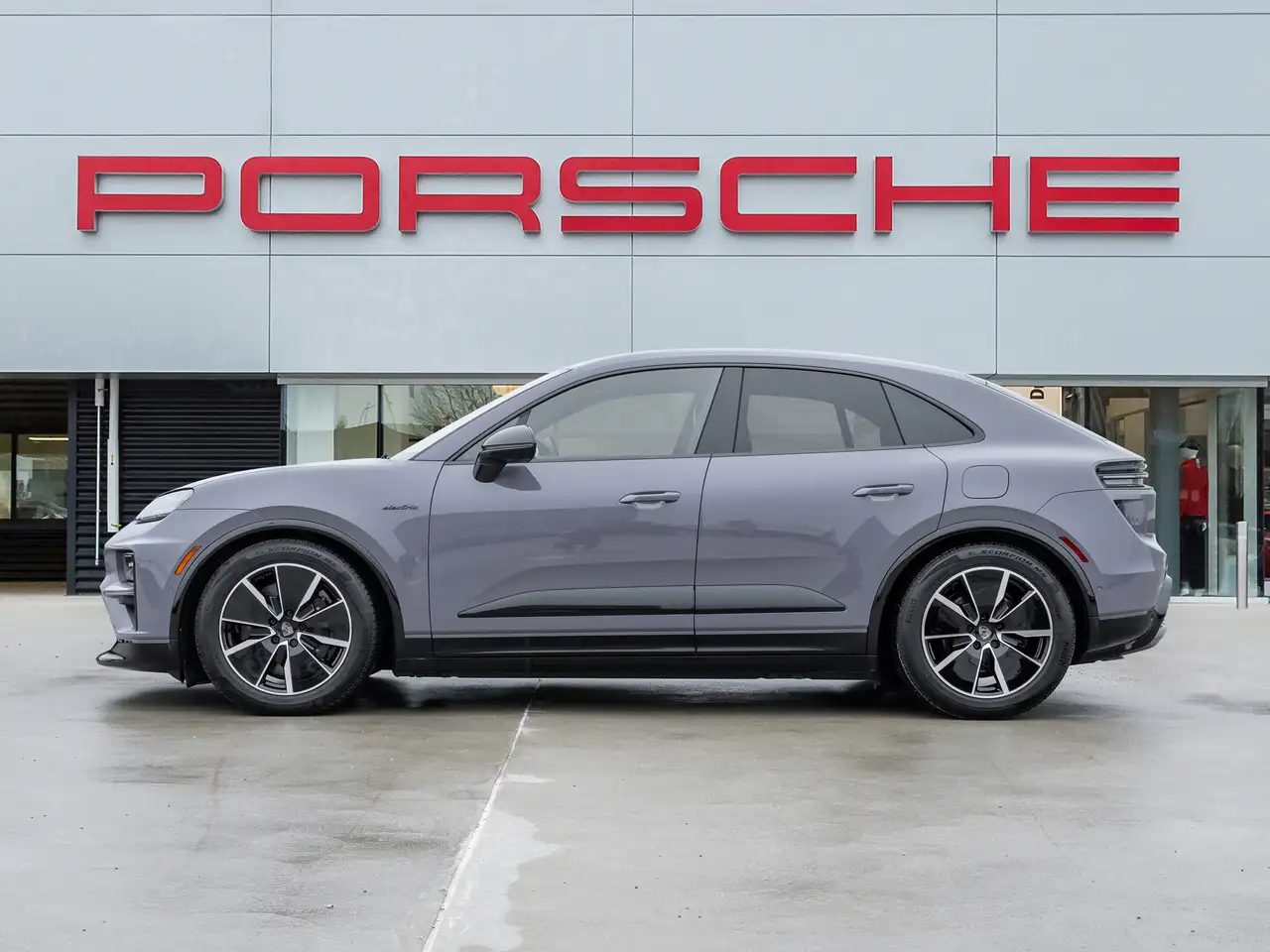Porsche Macan снимка Porsche Macan