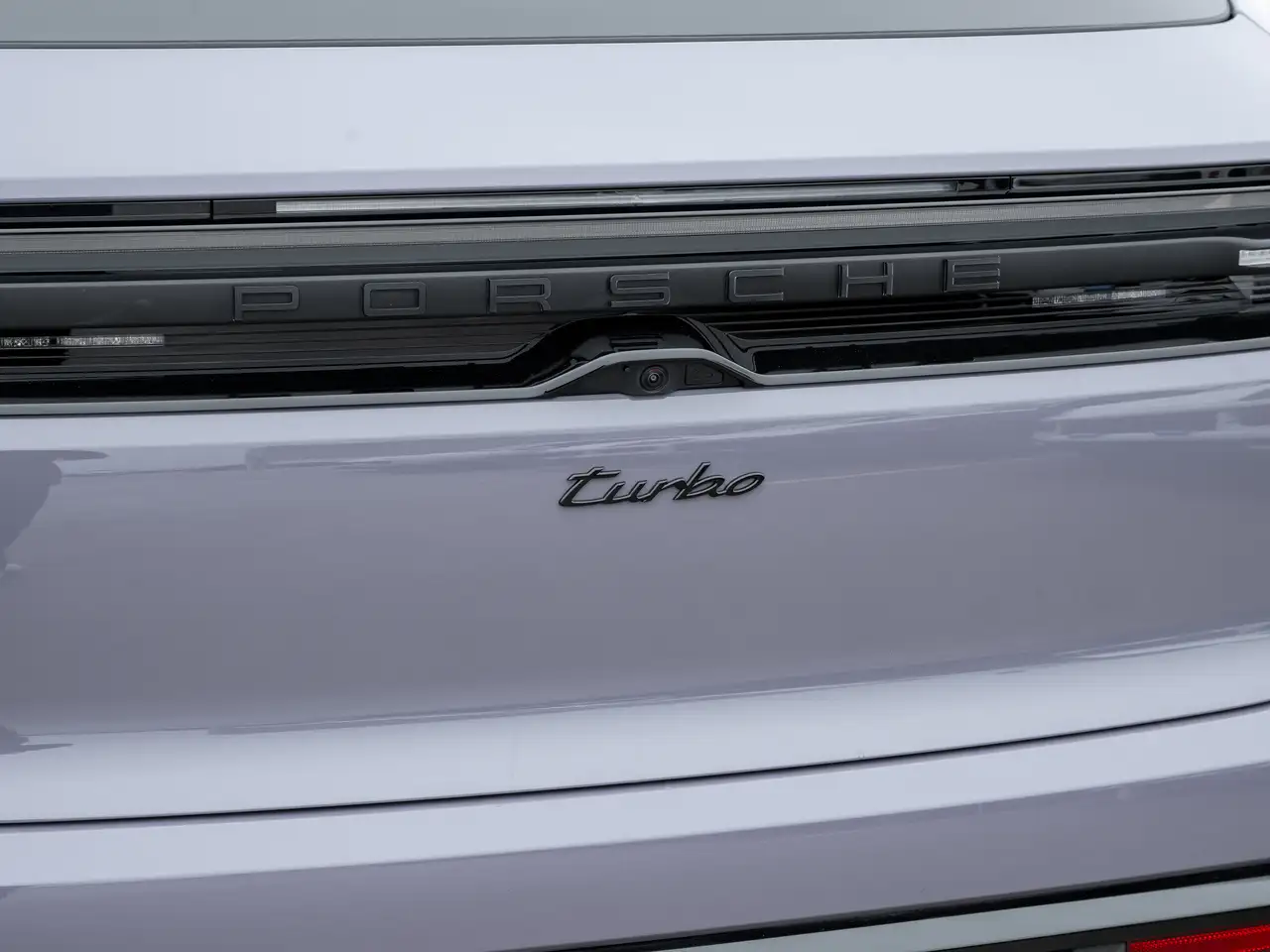 Porsche Macan снимка Porsche Macan