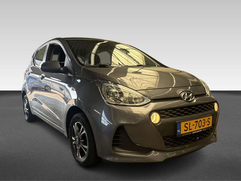 Hyundai i10 1.0i Comfort — photo 8