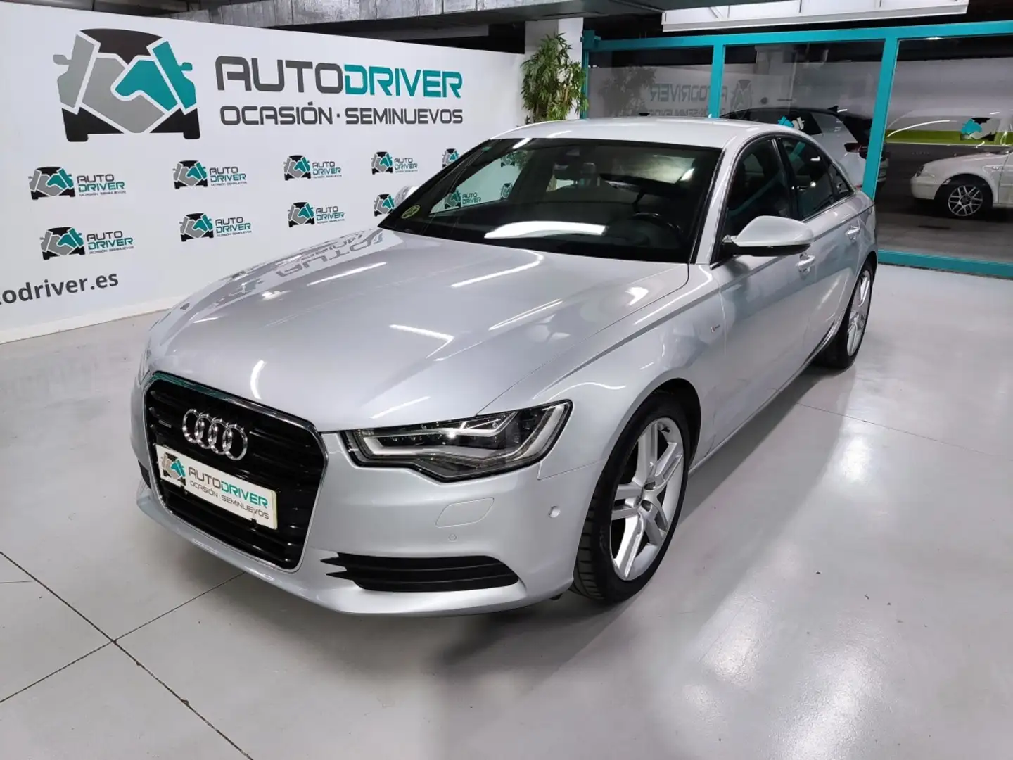 Audi A6 3.0TDI quattro S-Tronic 245 Plateado - 1