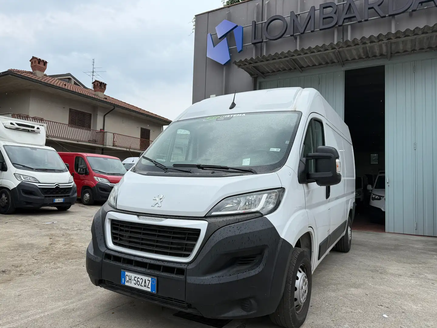 Peugeot Boxer 2.2/140 CV/140000 KM/2021 Blanc - 1