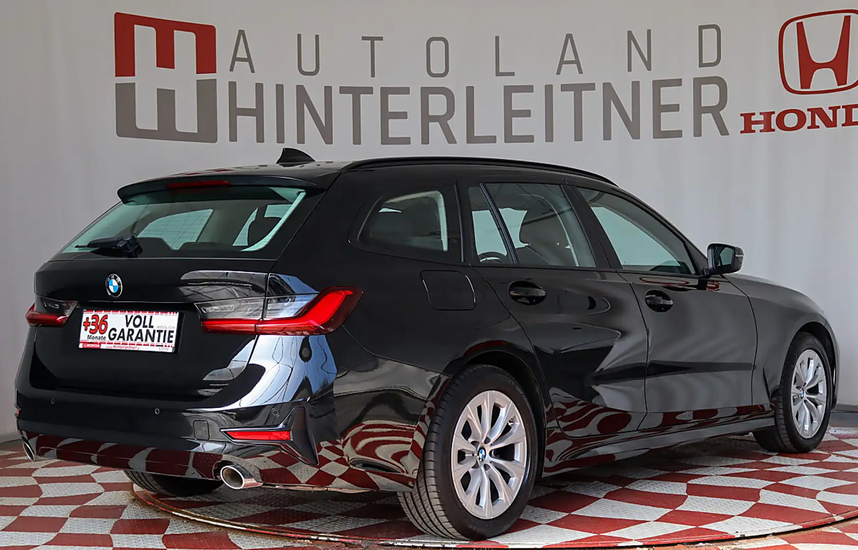 BMW 316 d Touring LED NAVI 3ZONEN Schwarz - 2