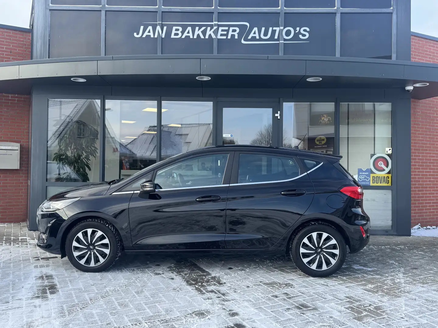Ford Fiesta 1.0 EcoBoost Hybrid Titanium ✅ Carplay ✅ Trekhaak Schwarz - 2