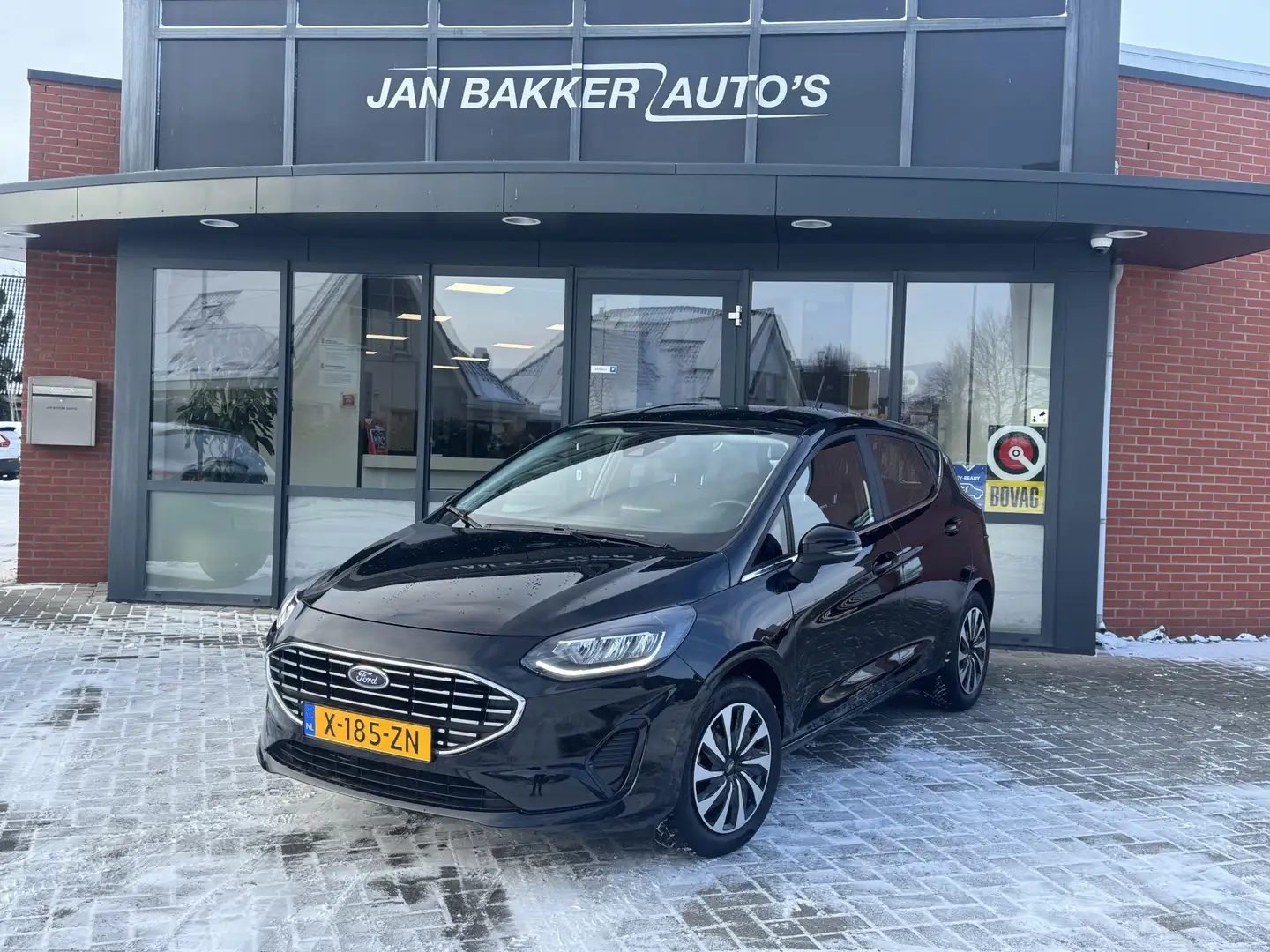 Ford Fiesta 1.0 EcoBoost Hybrid Titanium ✅ Carplay ✅ Trekhaak Schwarz - 1