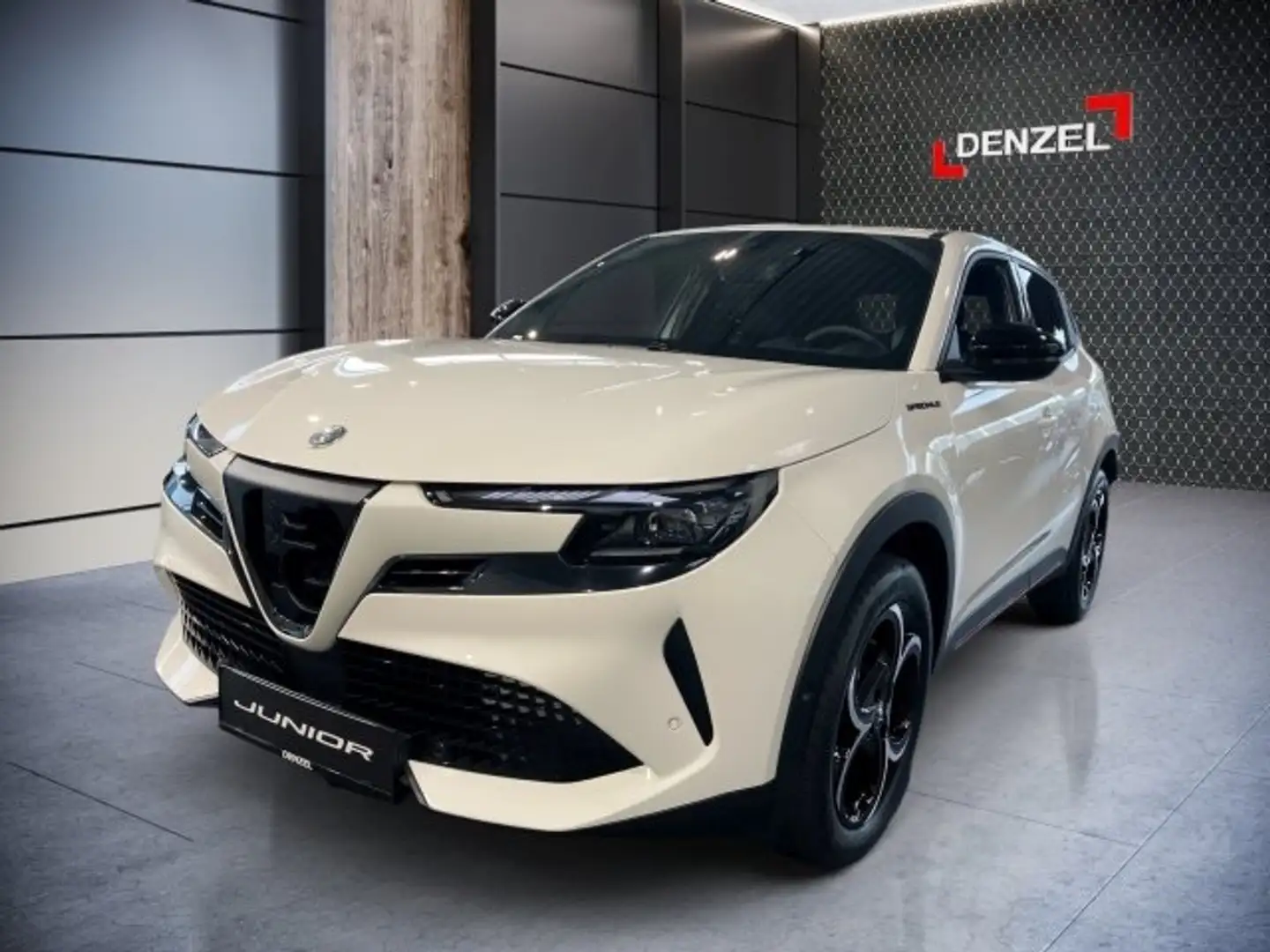 Alfa Romeo Junior Ibrida Speciale 1.2 136PS MHEV FWD Weiß - 2