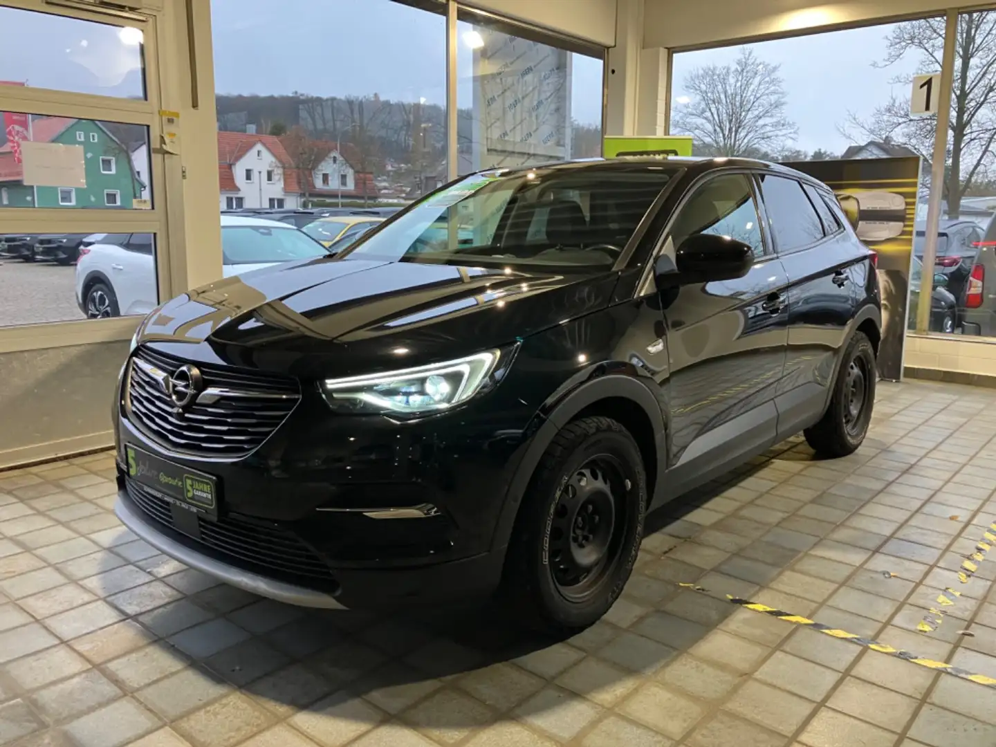 Opel Grandland 1.5 Parkpilot,Sitzheizung,AHK,USB,DAB Schwarz - 2