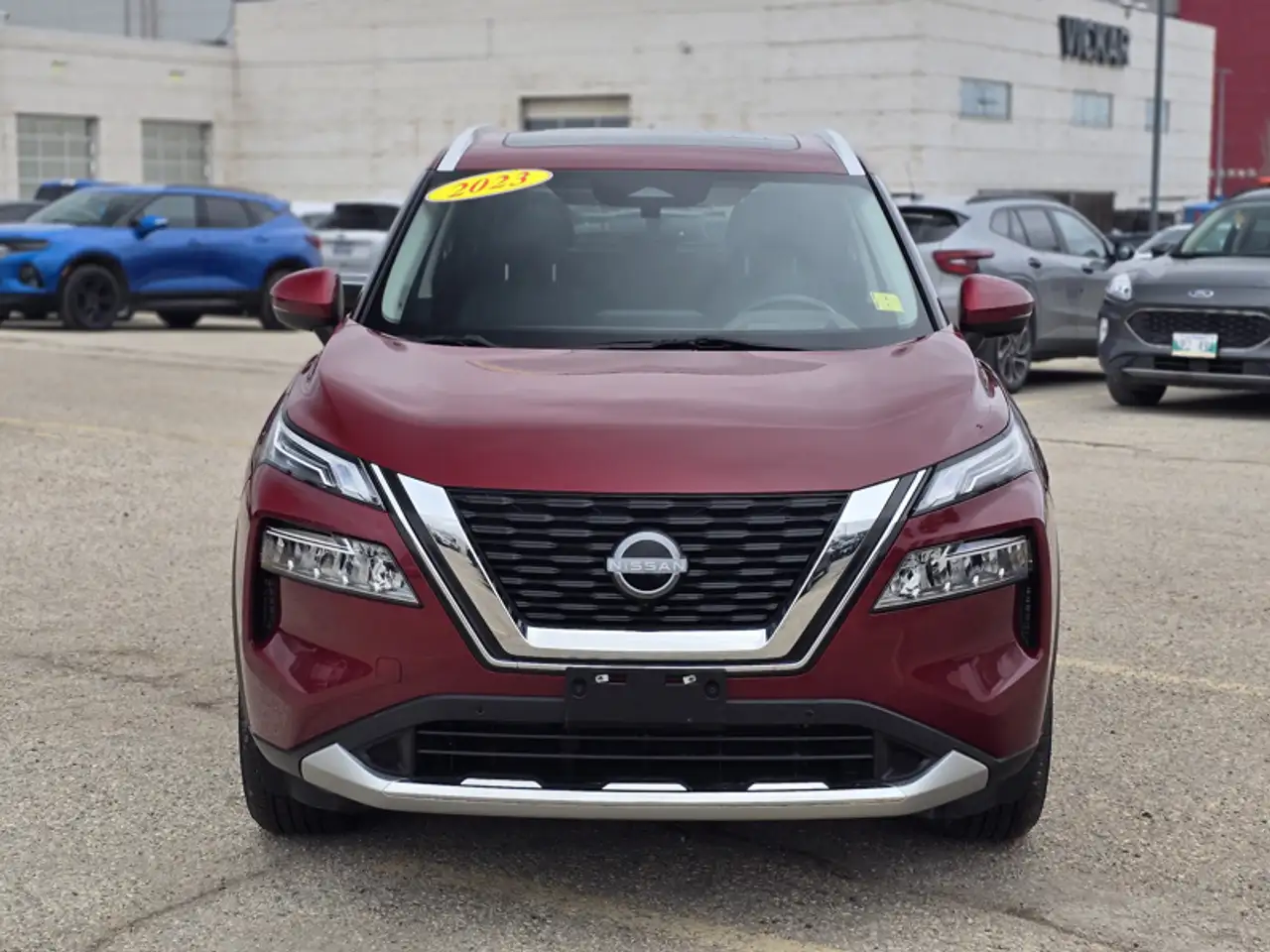 Nissan Rogue снимка Nissan Rogue