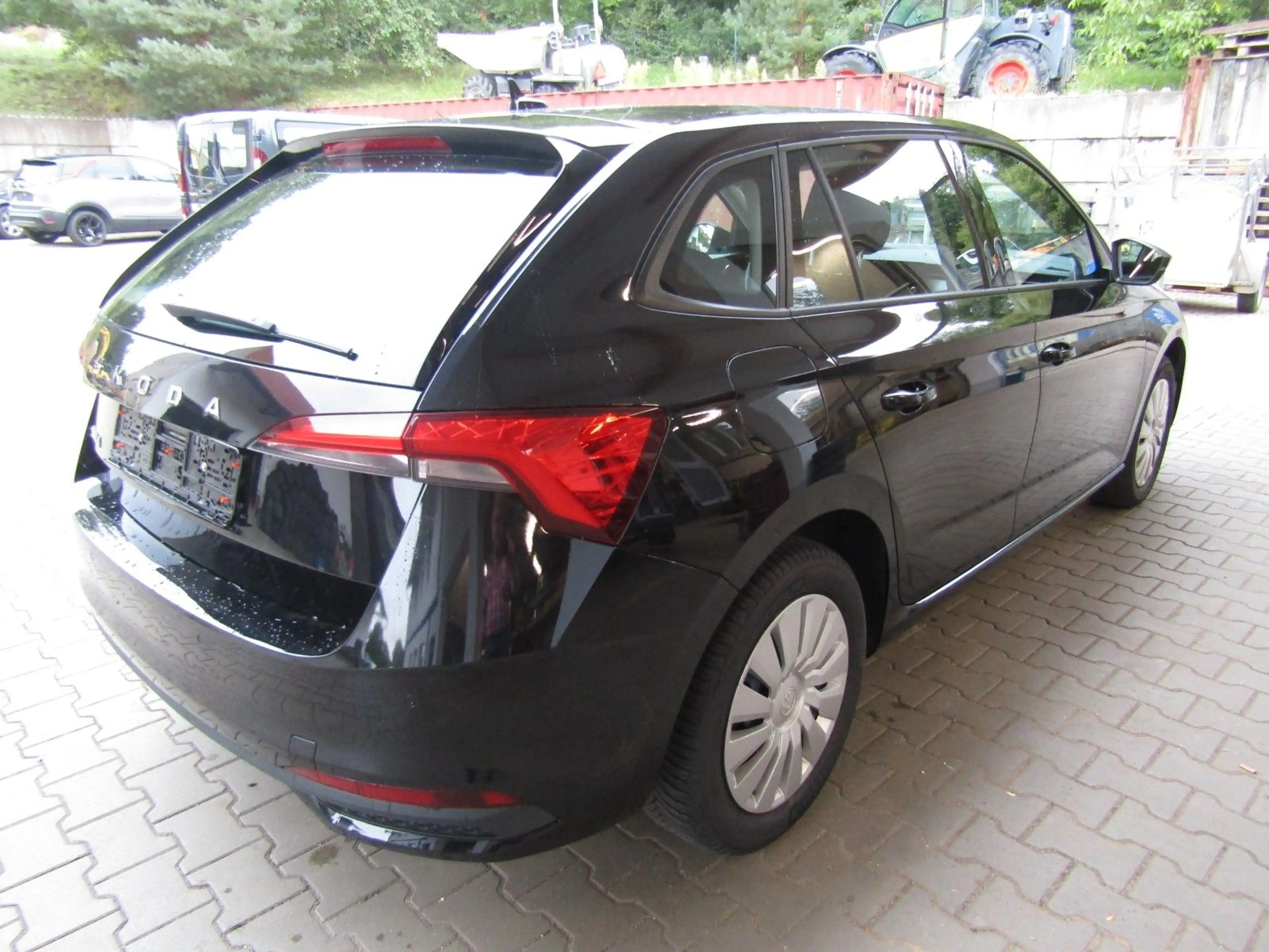 Skoda Scala Essence PDC LED DAB Top Zustand — photo 2