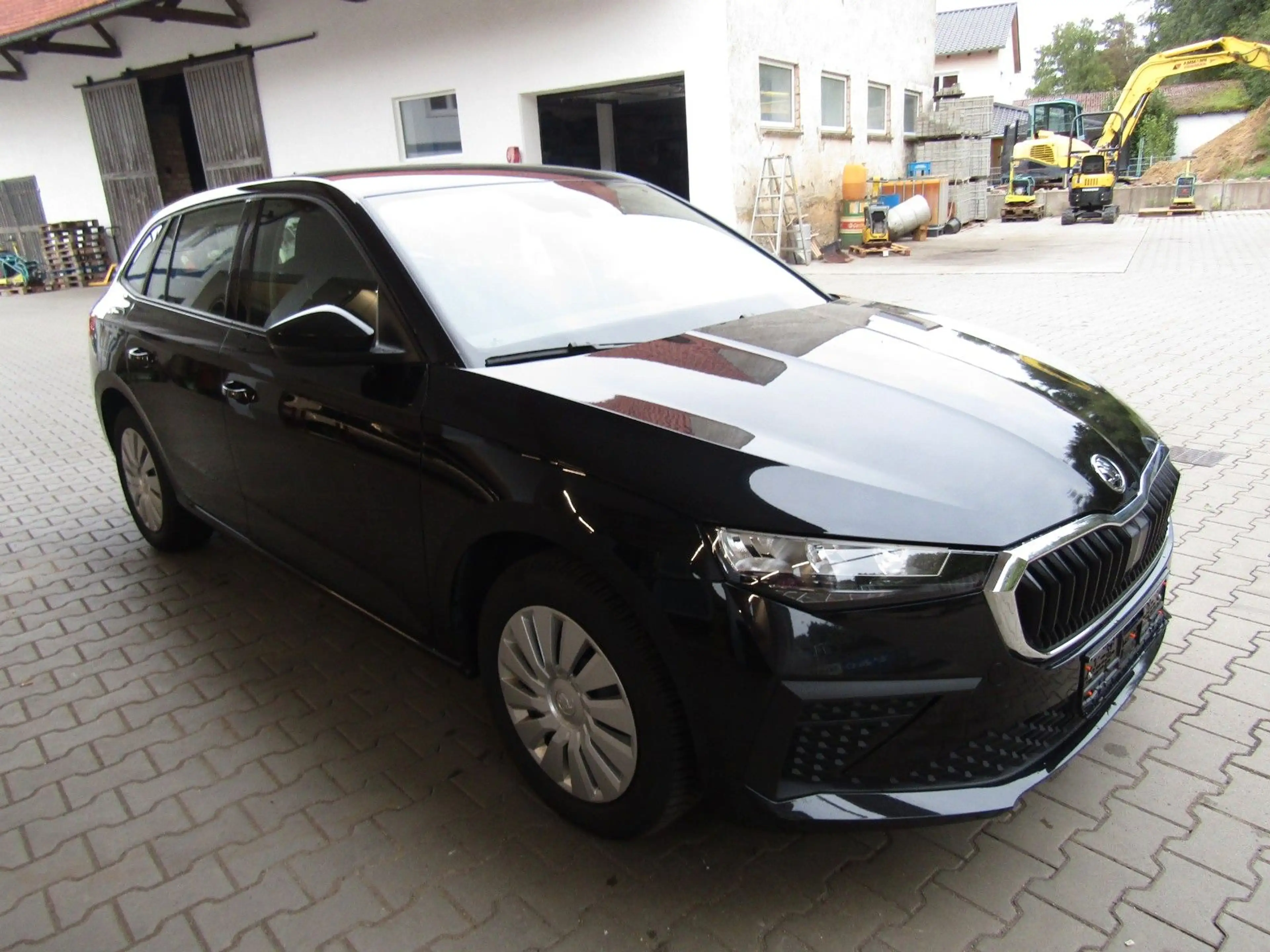 Skoda Scala Essence PDC LED DAB Top Zustand — photo 5