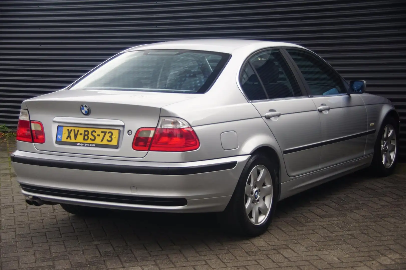 BMW 320 3-serie 320i Executive | Leder | Clima | Cruise | Gris - 2