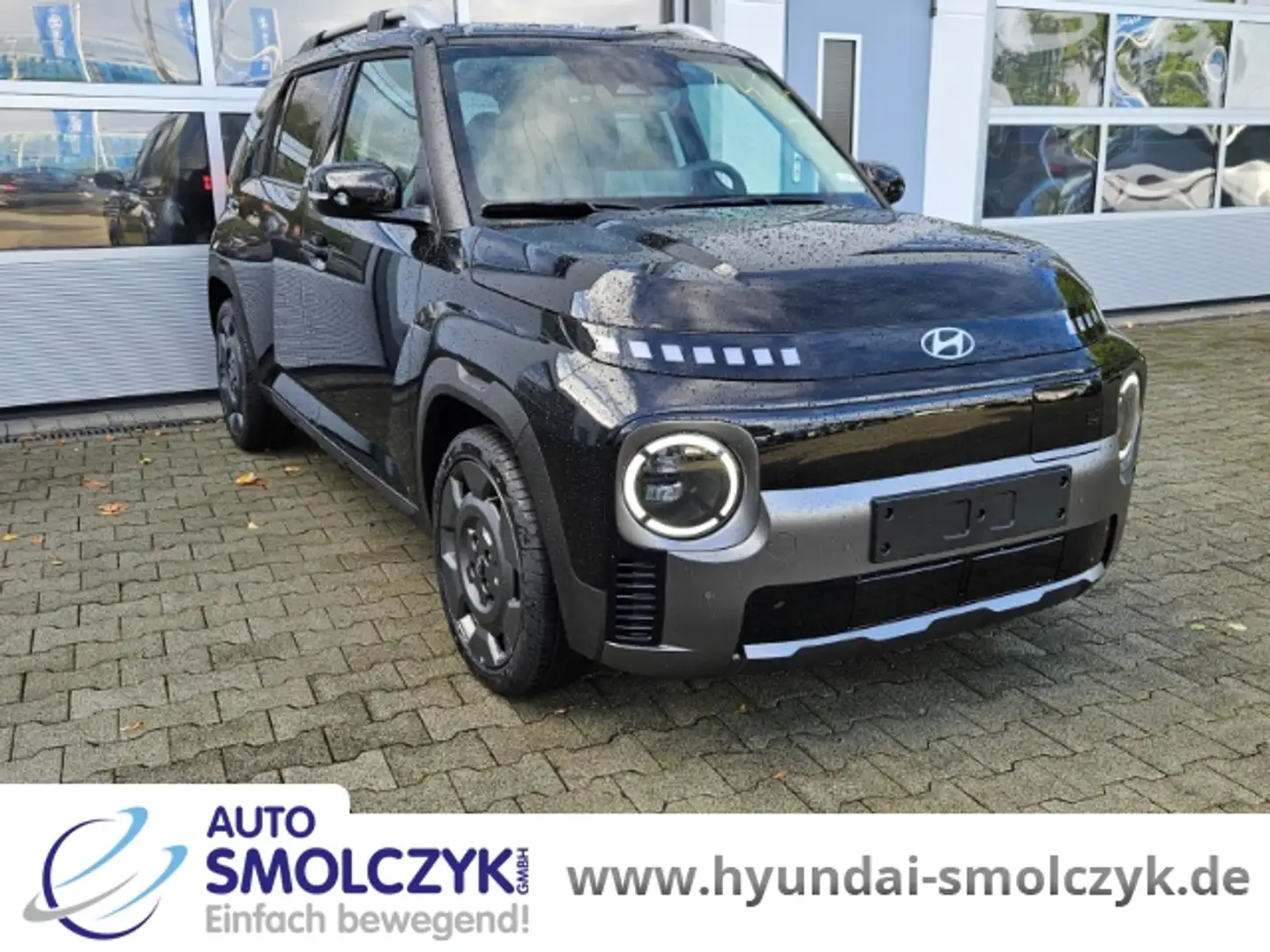 Hyundai Inster Cross 49kWh WÄRMEPUMPE+V2L SOFORT VERFÜGBAR Schwarz - 2