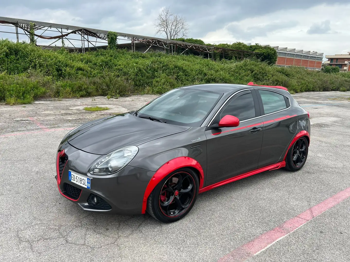 Alfa Romeo Giulietta Giulietta 1.4 Turbo MultiAir Distinctive (125 kw) Gri - 1