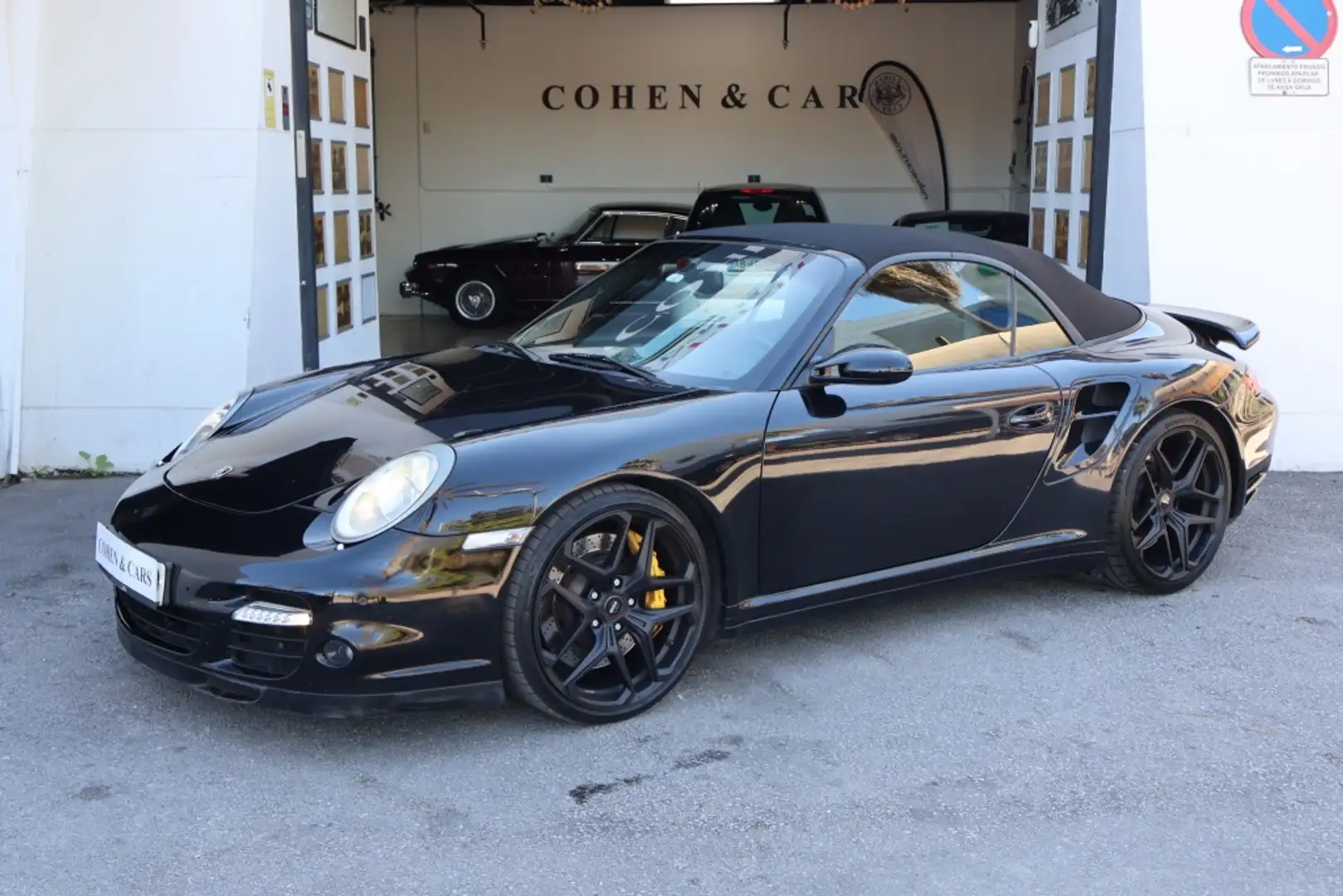 Porsche 997 Turbo Cabriolet Black - 2