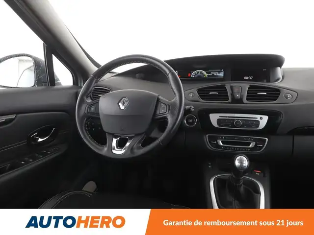 Renault Scenic view 13