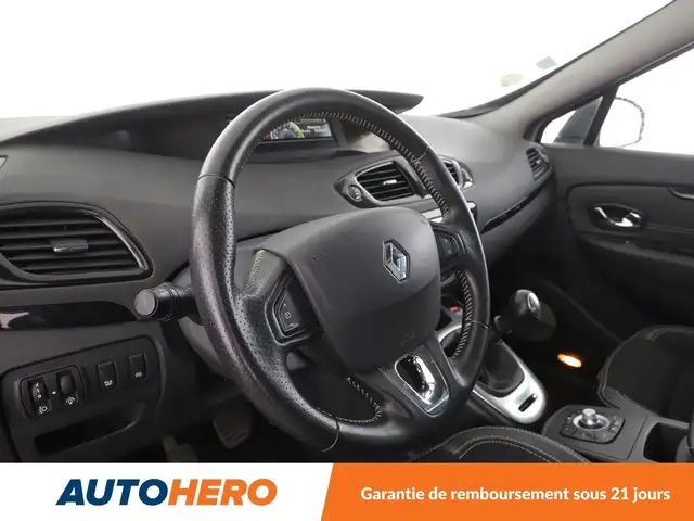 Renault Scenic view 11