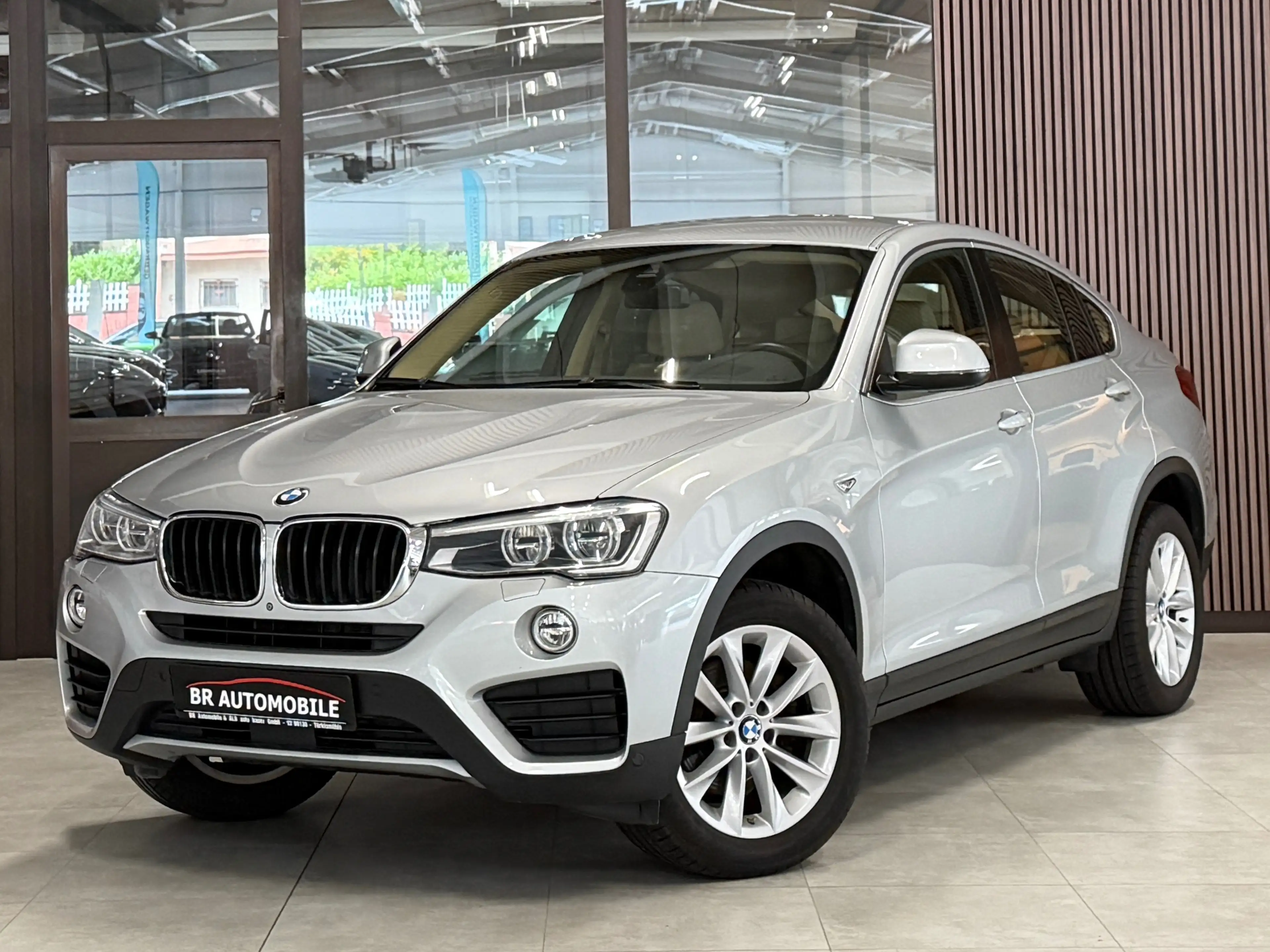BMW X4 xDrive 20 d Advantage(F26)Tüv/Au u. Service neu*LED*Leder*
