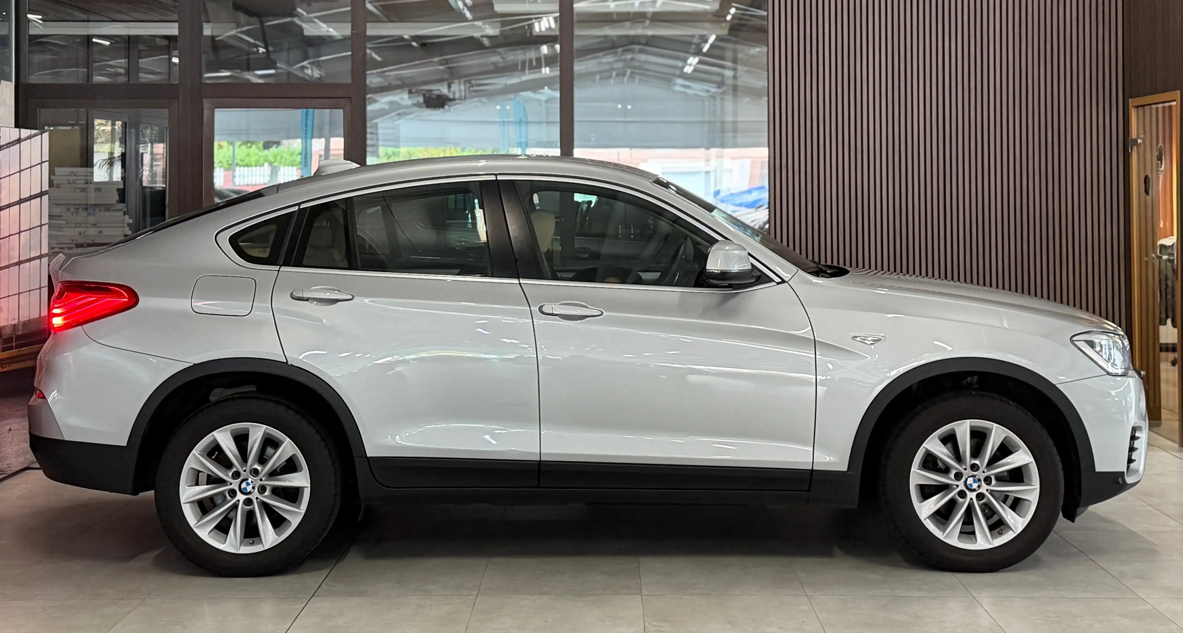 BMW X4 xDrive 20 d Advantage(F26)Tüv/Au u. Service neu*LED*Leder* — photo 7