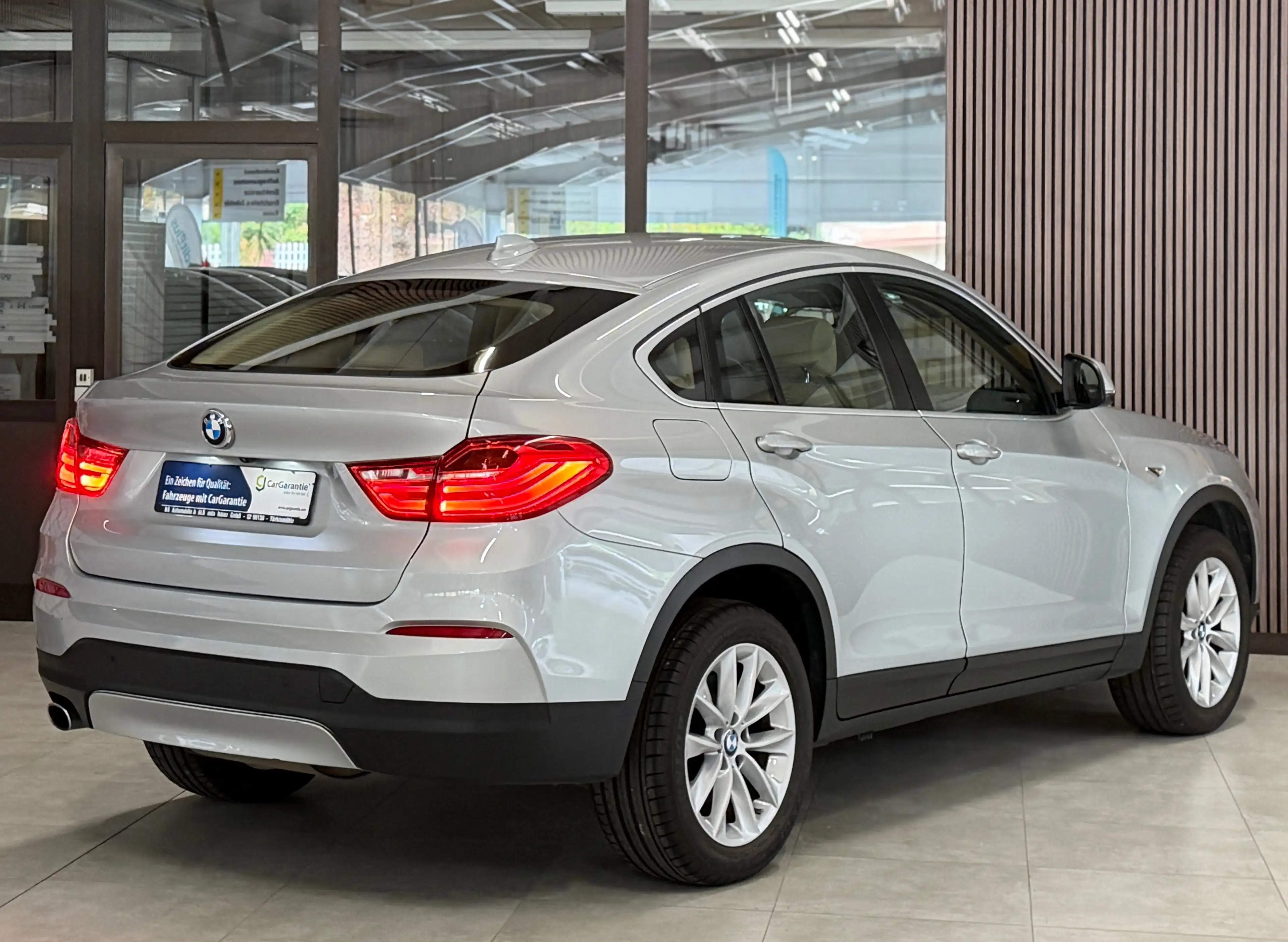 BMW X4 xDrive 20 d Advantage(F26)Tüv/Au u. Service neu*LED*Leder* — photo 4
