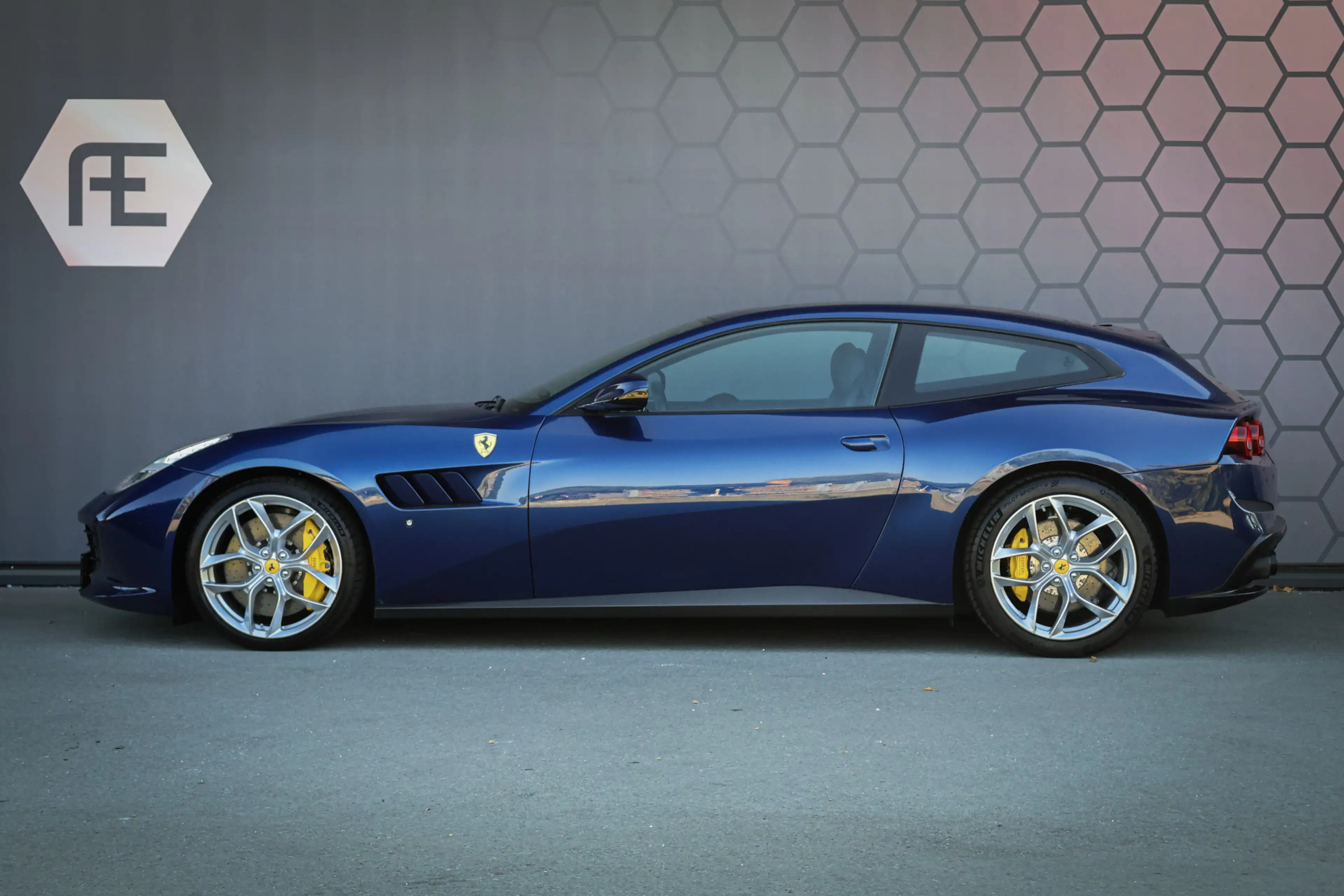 Ferrari GTC4 Lusso T 3.9 V8 | DEALER ONDERHOUDEN | APPLE CARPLAY | CA — photo 8