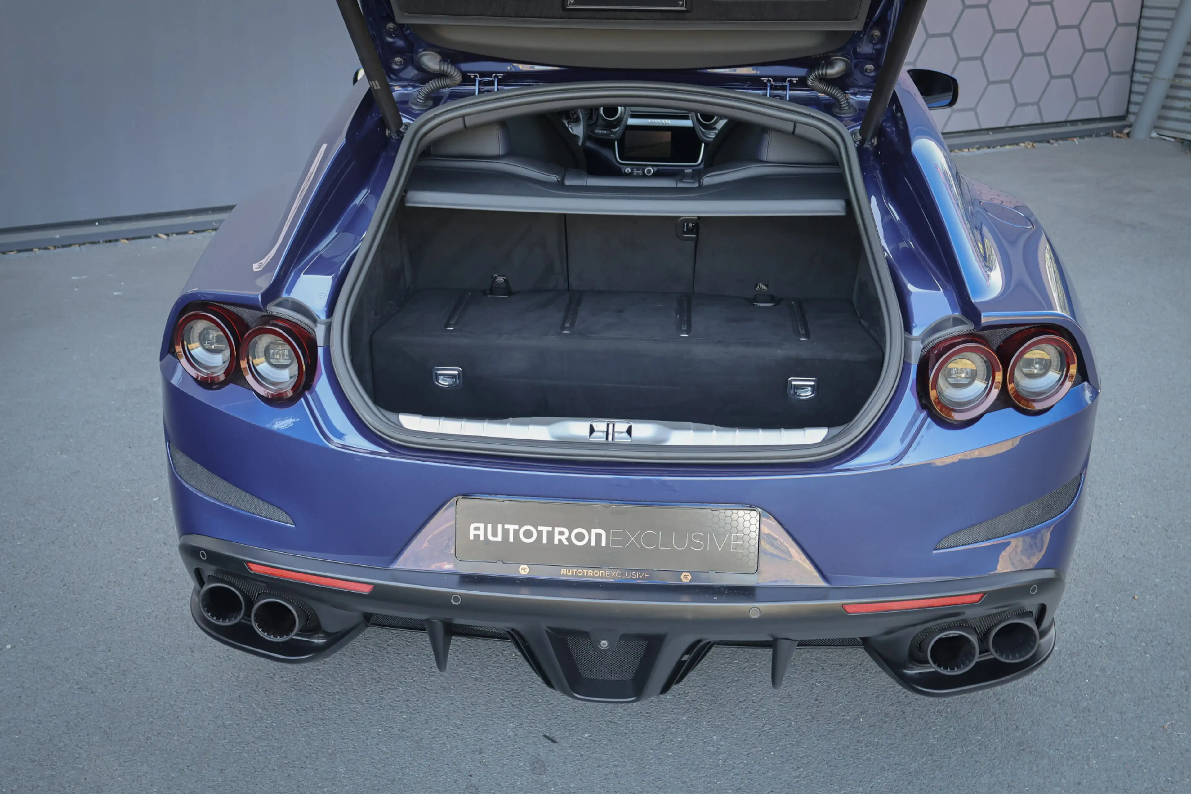 Ferrari GTC4 Lusso T 3.9 V8 | DEALER ONDERHOUDEN | APPLE CARPLAY | CA — photo 30