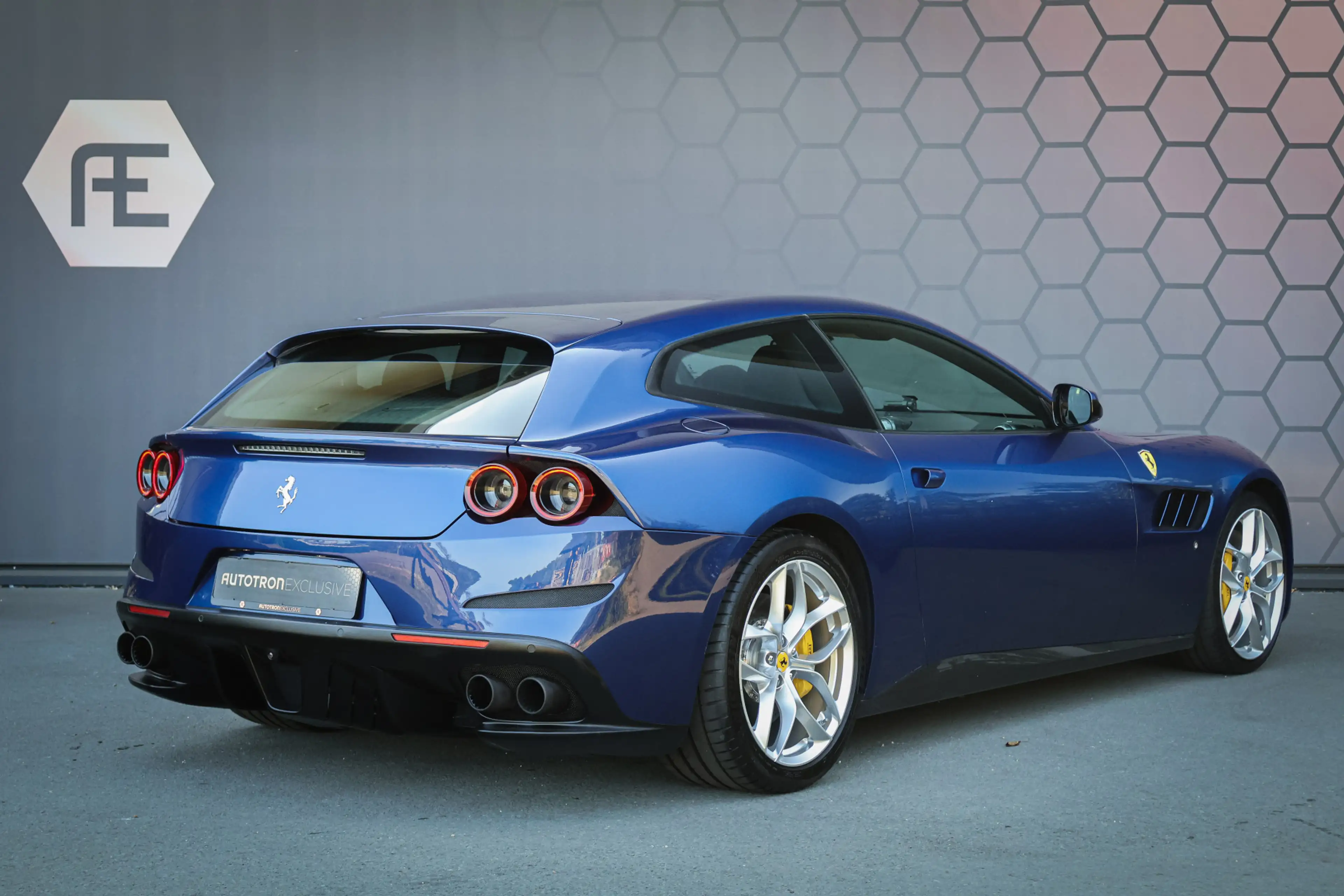 Ferrari GTC4 Lusso T 3.9 V8 | DEALER ONDERHOUDEN | APPLE CARPLAY | CA — photo 18