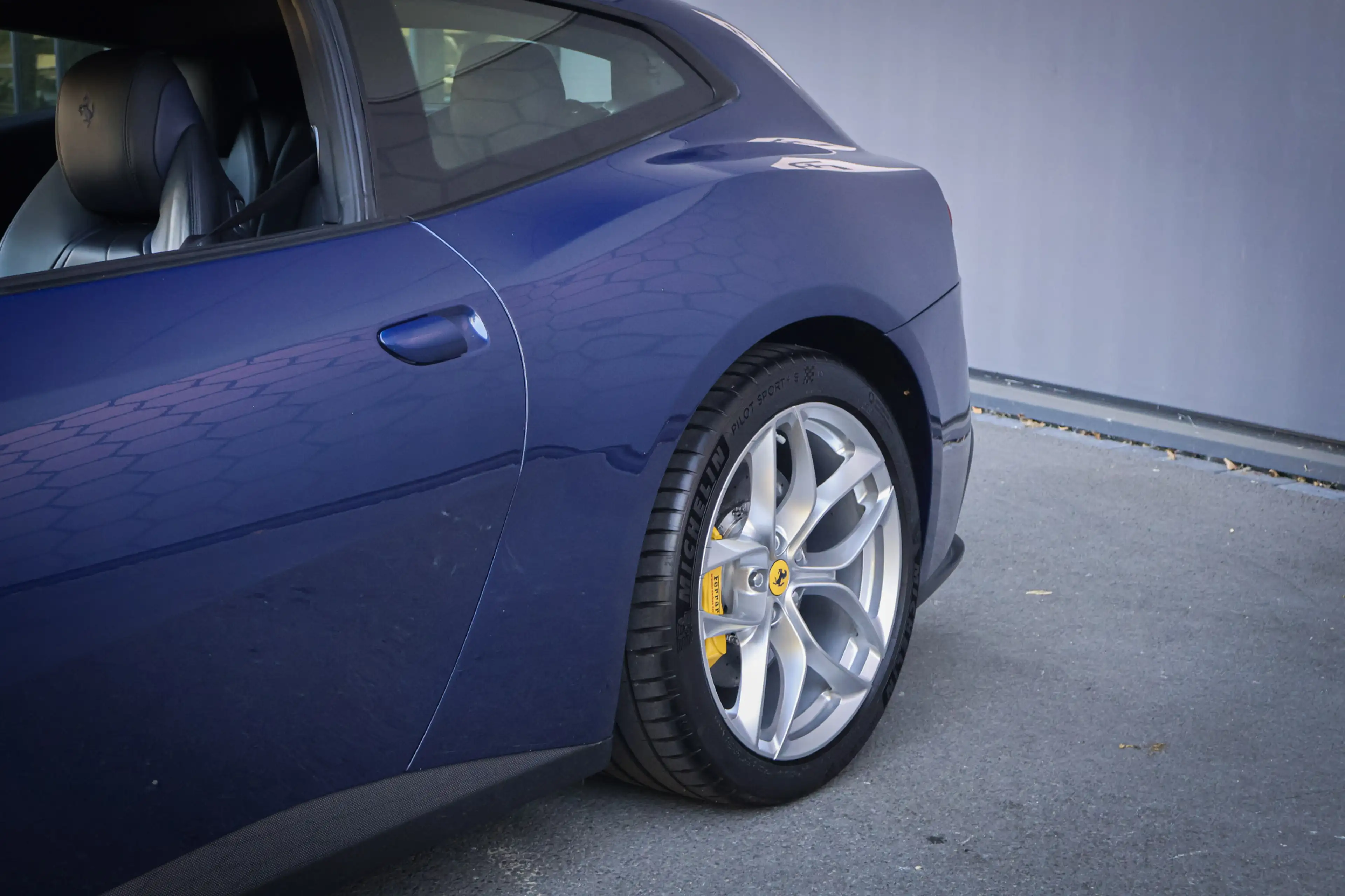 Ferrari GTC4 Lusso T 3.9 V8 | DEALER ONDERHOUDEN | APPLE CARPLAY | CA — photo 33