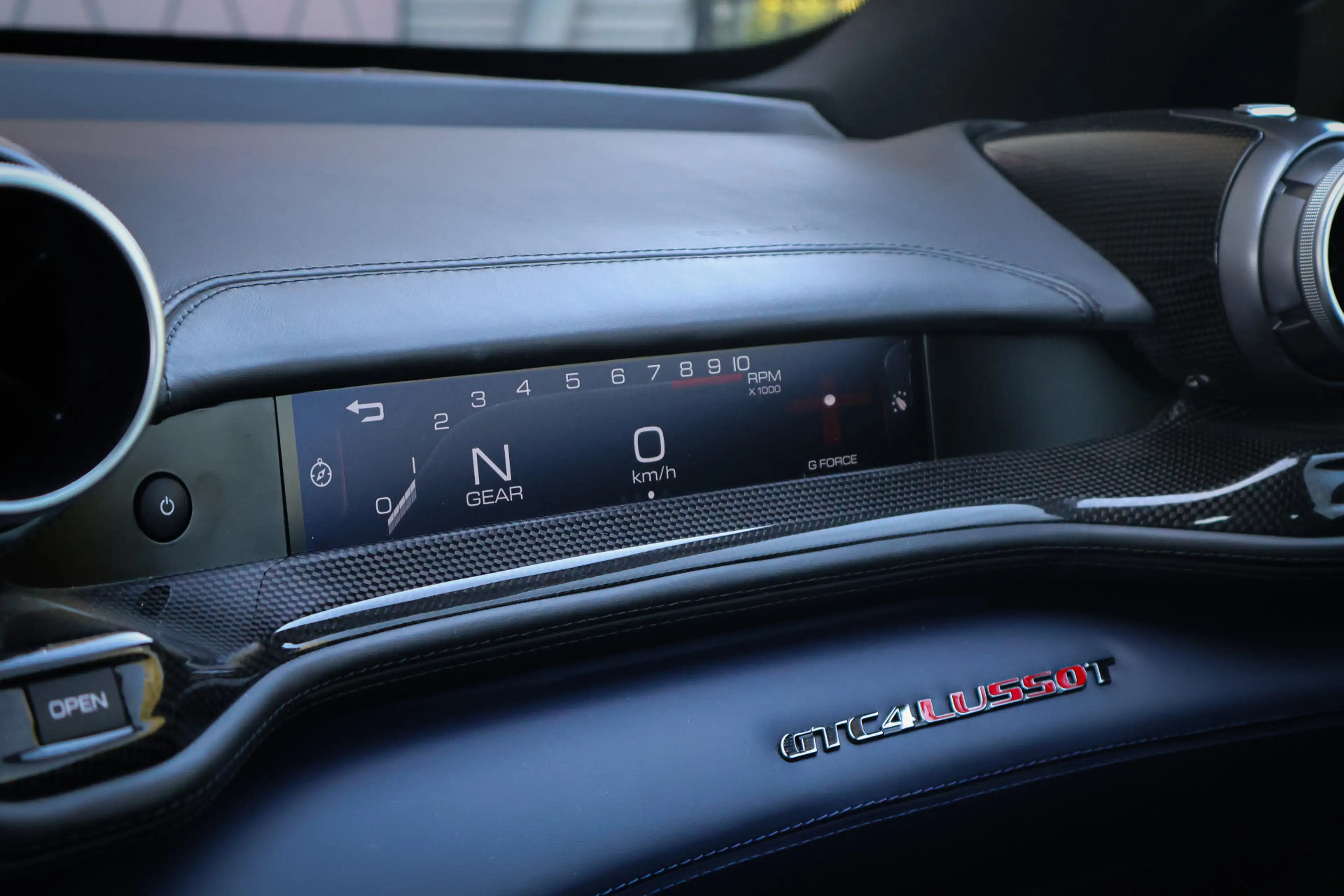 Ferrari GTC4 Lusso T 3.9 V8 | DEALER ONDERHOUDEN | APPLE CARPLAY | CA — photo 6