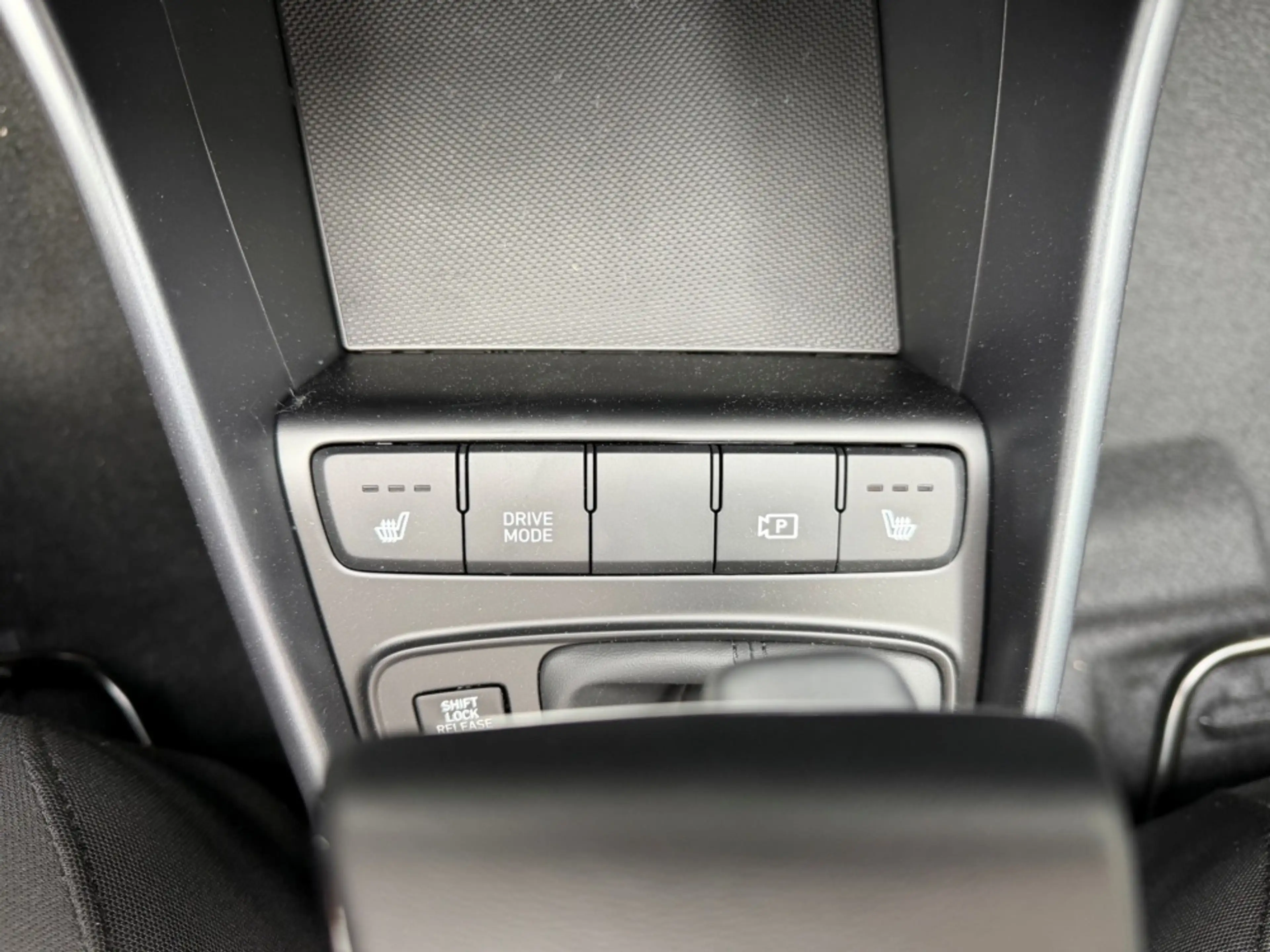 Hyundai i20 1.0 T-GDi 90 AT Trend Navi APP SHZ ALU — photo 13