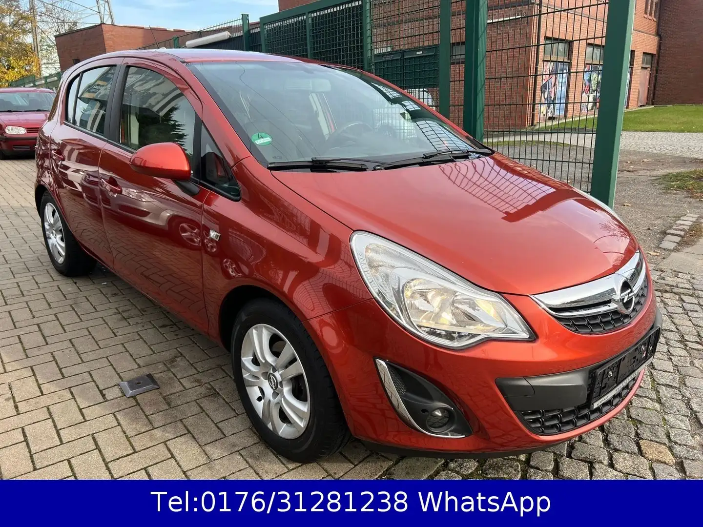 Opel Corsa D Active !! Tüv-Neu !! 4.Türig !! Top Rood - 1