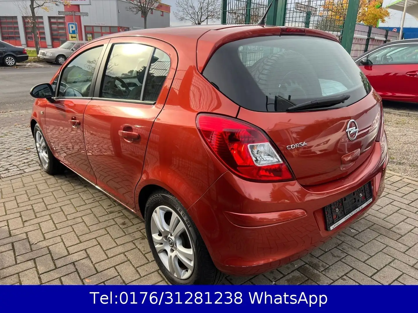 Opel Corsa D Active !! Tüv-Neu !! 4.Türig !! Top Rood - 2